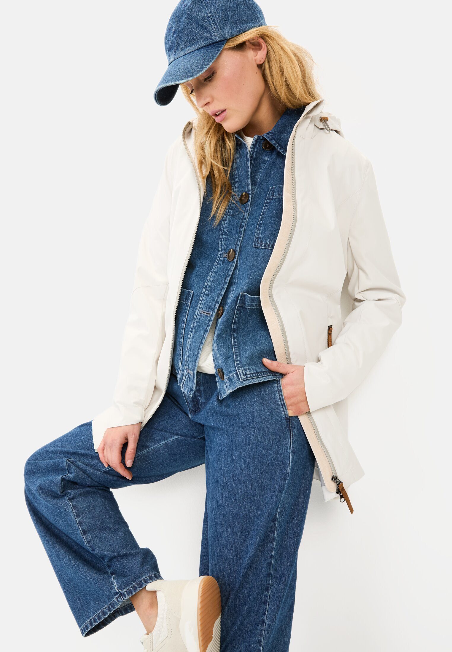 camel active Softshelljacke aus recyceltem Polyester Langarm Kapuze Markenlogo