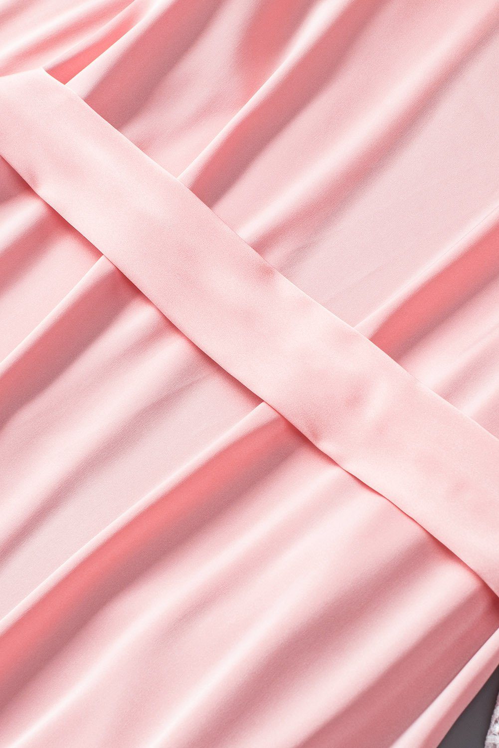 Organza Lingerie Kimono Kimono Harper aus blickdicht mit Dessous rosa sexy elegantem Spiztendetails, in Satin
