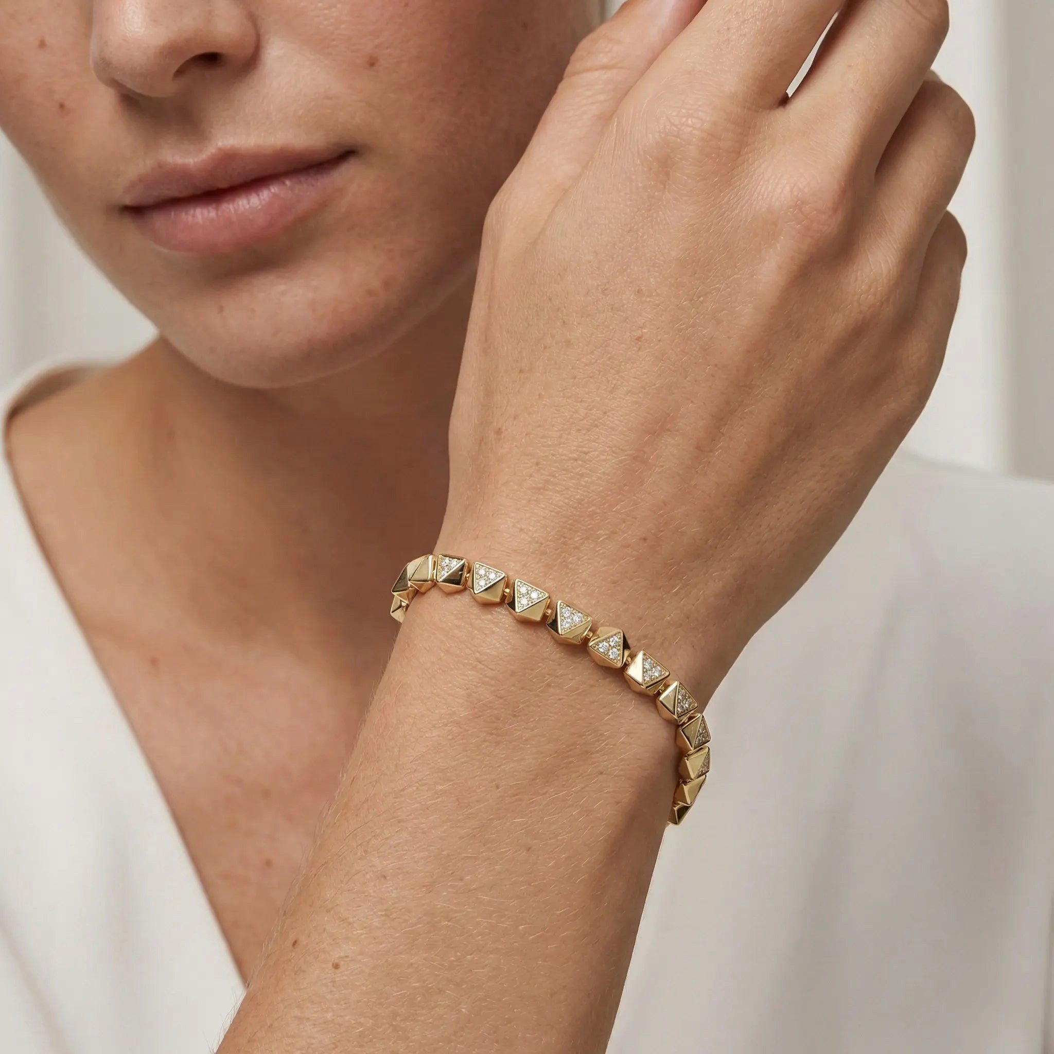 Suzan Gold Panzerarmband 375 Echtgold Pyramia Luxe Pyramiden Zirkonia