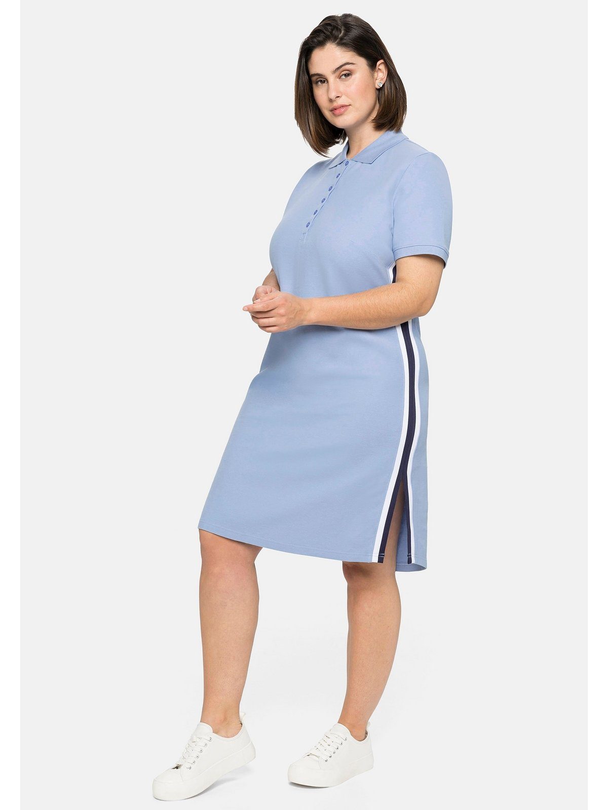 Sheego Sommerkleid Große Größen im Polo-Stil, mit seitlichen Kontraststreifen. Reduzierter Preis € 26,99. Unverbindliche Preisempfehlung € 61,99