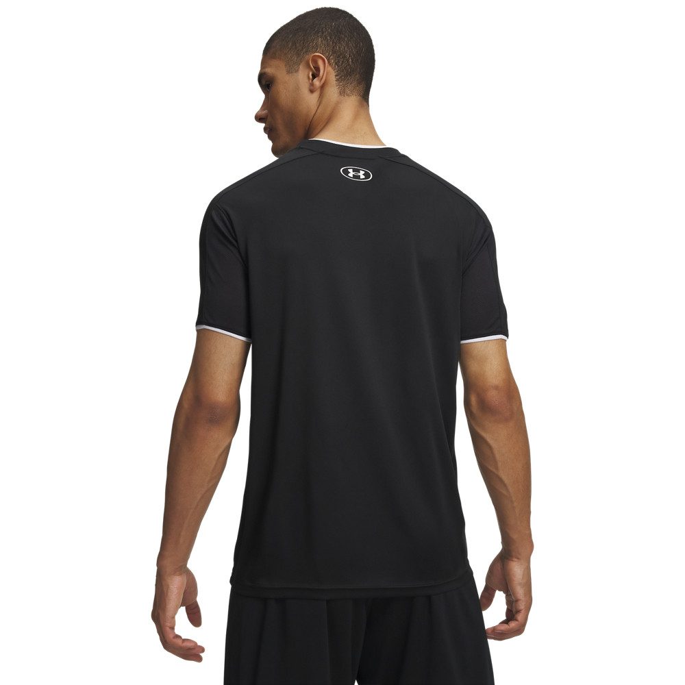 Under Armour® Trainingsshirt UA M CHALLENGER TRAIN SS kurze Ärmel, mit atmungsaktiven Mesh-Einsätzen, geruchsregulierend