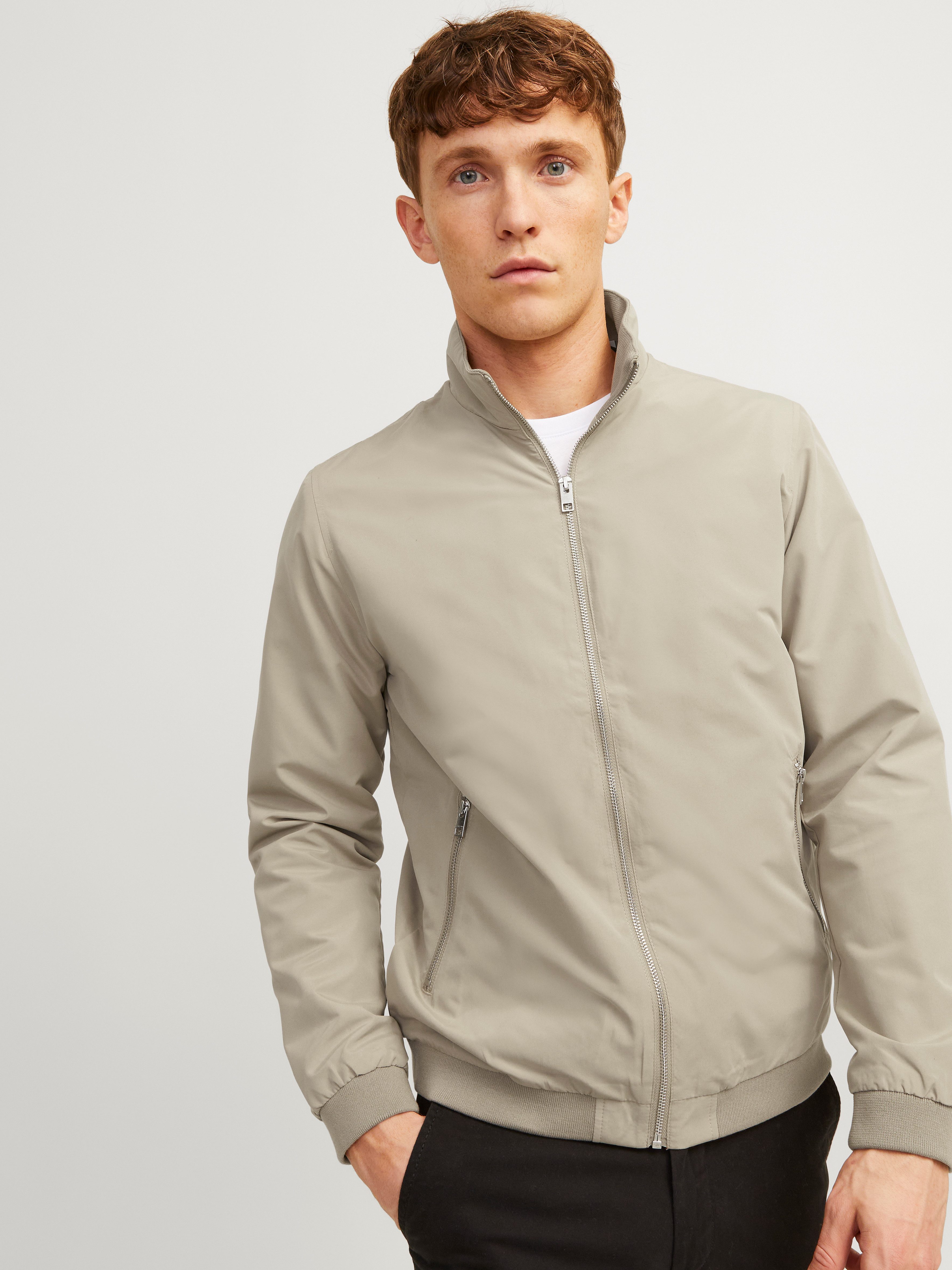 Jack & Jones Blouson JJERUSH Stylisch, funktional, ideal für Herbst, pflegeleicht mit stylischem Stehkragen