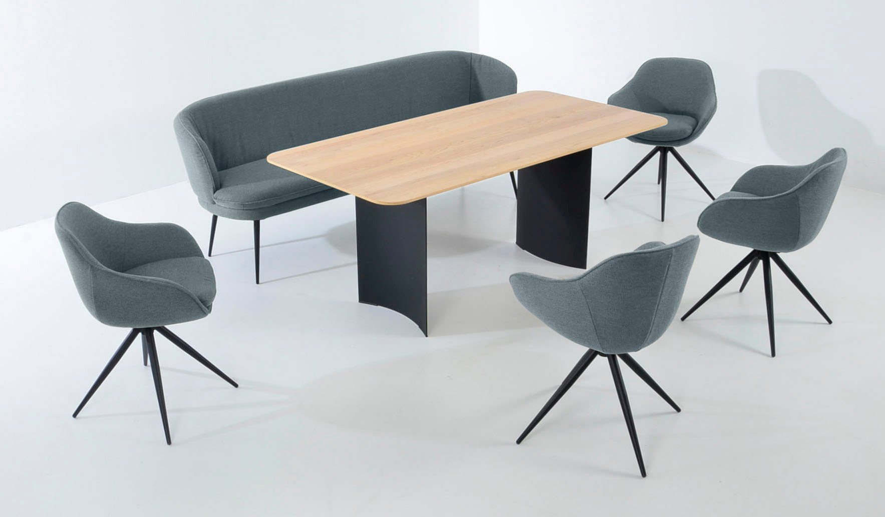 Neue Produkte für 2024 K+W Komfort 1 Solobank, Sesseln 4 mit ZOOM, Wohnen Essgruppe abgerundete & Essgruppe Tisch und