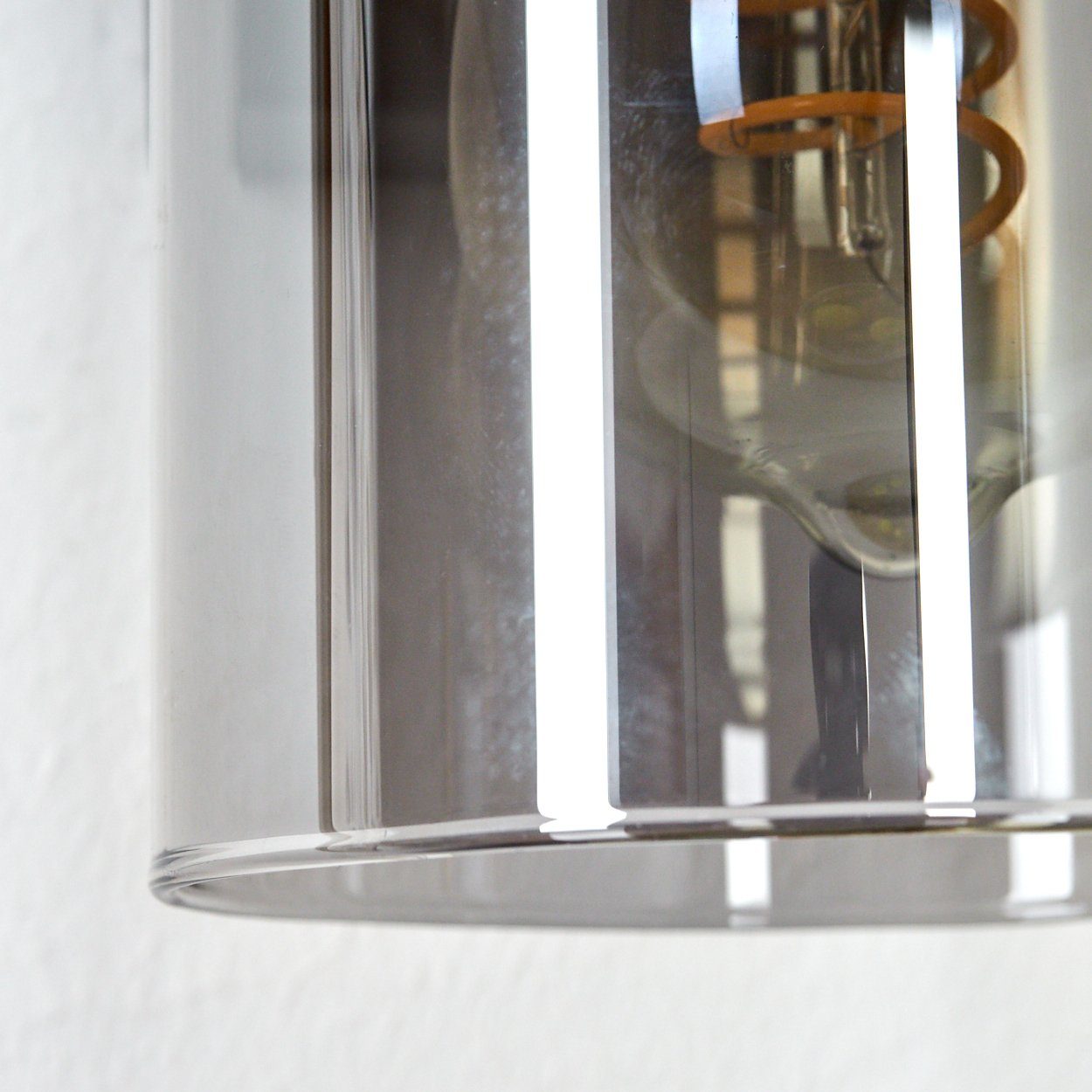 hofstein Wandlampe Schwarz und Leuchtmittel, Look 1xE27 in Vintage Rauchglasschirm, Metall Glas, Zimmerlampe mit »Bovo« Wandleuchte aus ohne