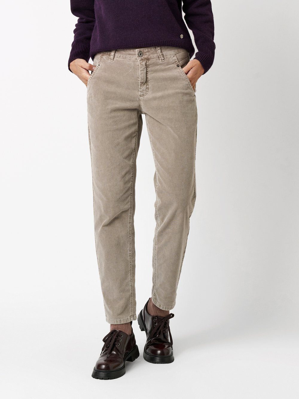 TONI Relaxhose Liv aus Vintage-Cord