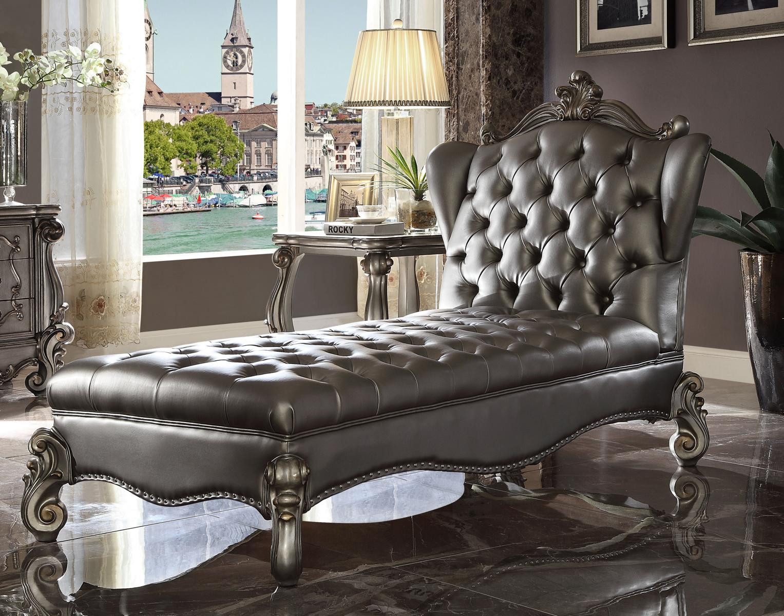 JVmoebel Chaiselongue Chesterfield Liege aus Leder im silbernen Barockstil, 1 Teile, Made in Europa