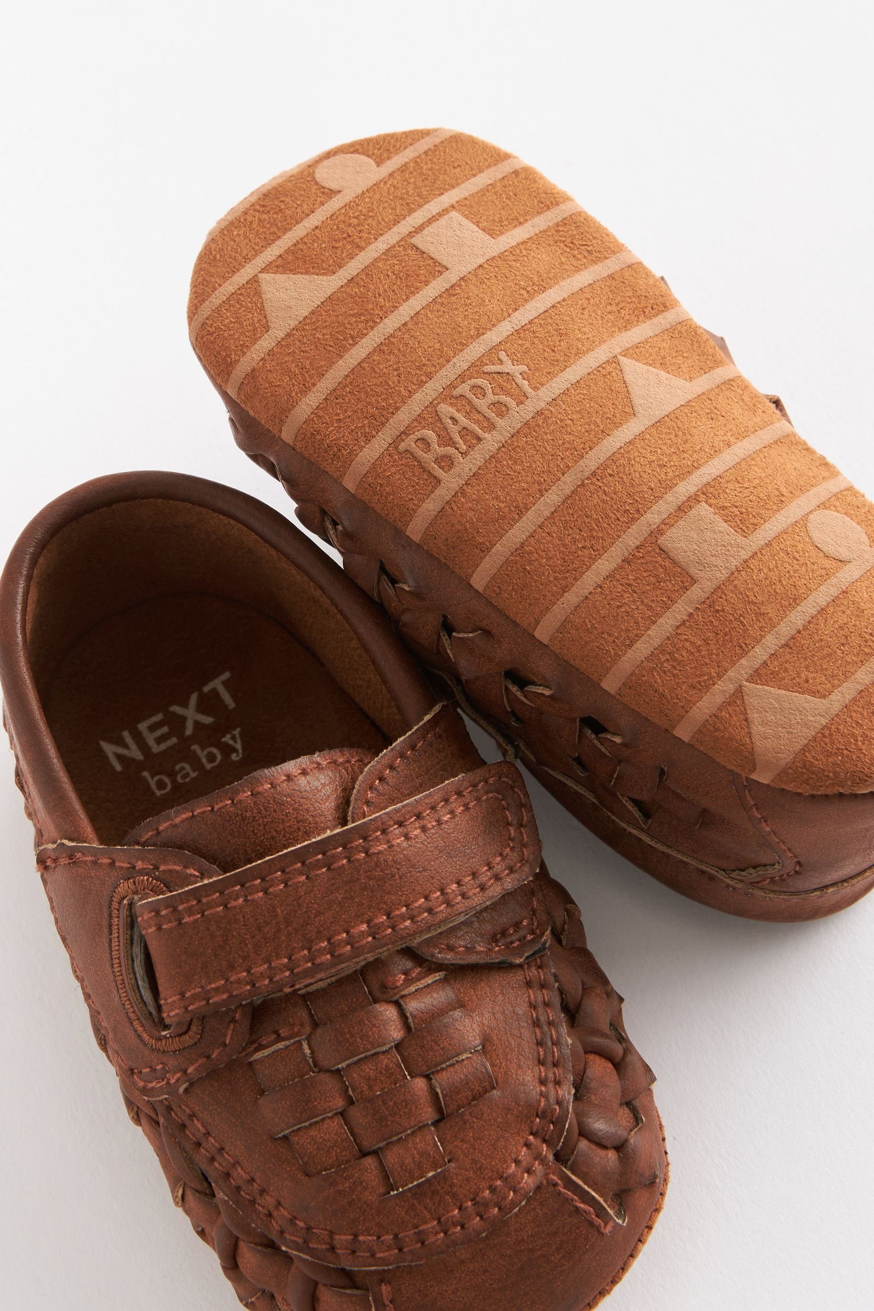 Baby-Loafer Tan aus Webstoff (1-tlg) Brown Babystiefel Next