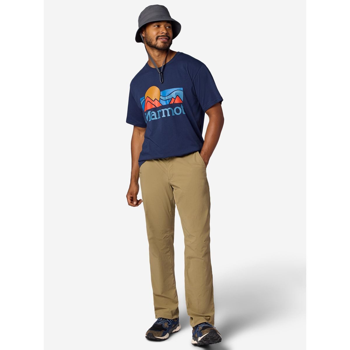 Marmot Kurzarmshirt Coastal Tee Short Sleeve Weiches, bequemes Kurzarm-T-Shirt aus recycelter Baumwolle und