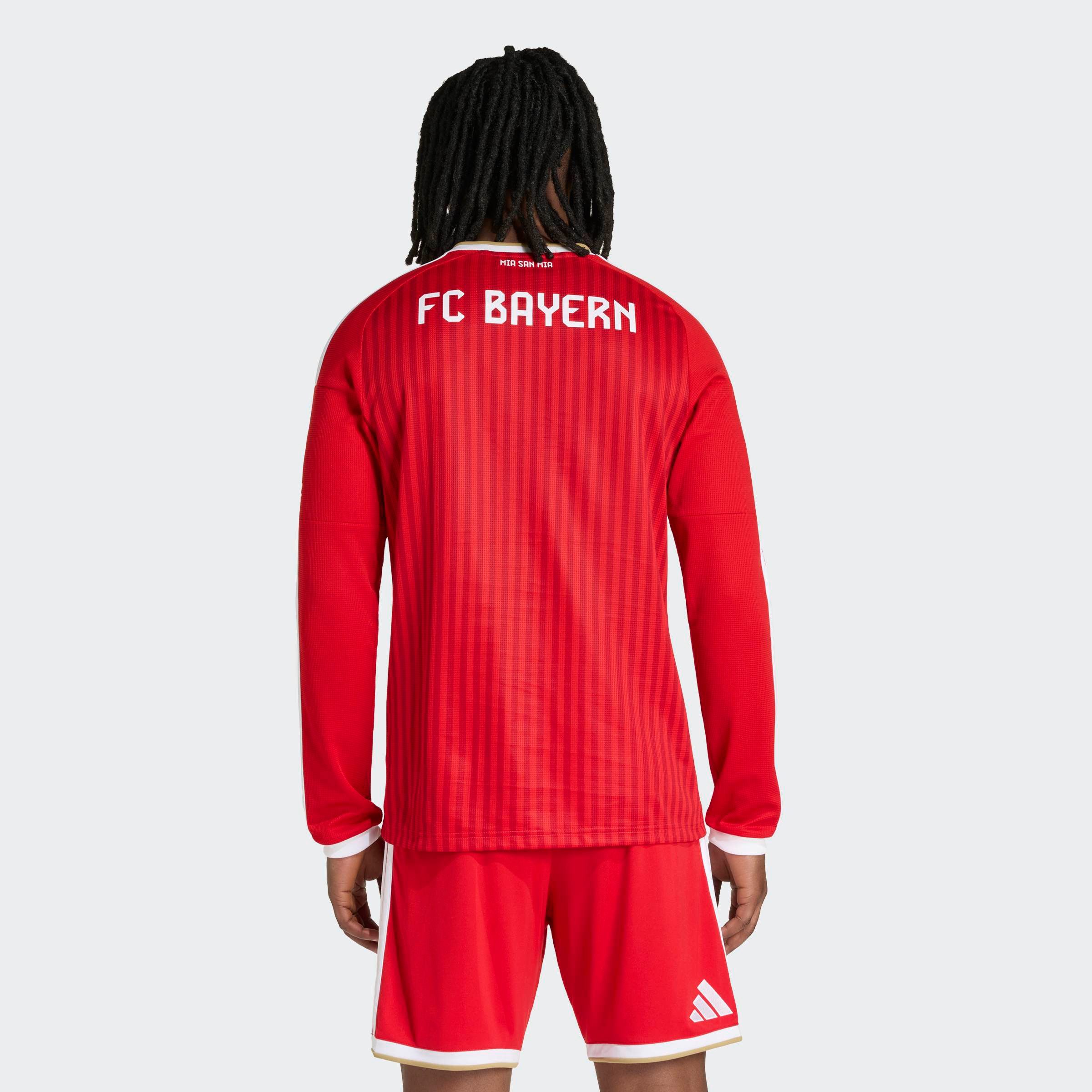 adidas Performance Fußballtrikot FCB H JSY L mit Rundhalsausschnitt, schmal geschnittene Passform