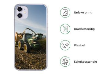 MuchoWow Handyhülle Traktor - Anhänger - Mais - Grün - Landleben, Handyhülle Apple iPhone 11, Smartphone-Bumper, Print, Handy