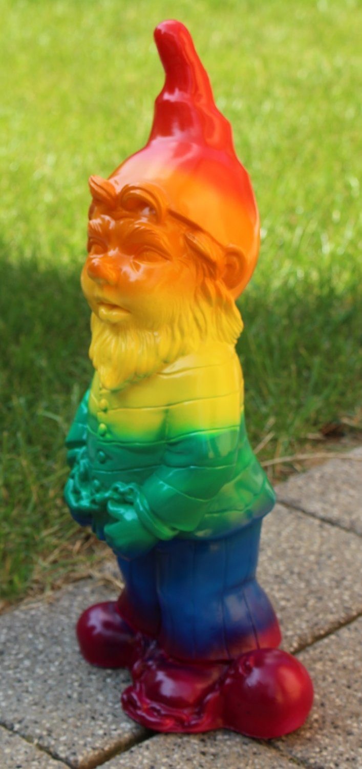 36 Müller Zwerg cm Müller Sträfling Gefangener Gartenzwerg LGBT Deko Otto H Gartenzwerg Gartenfigur Pride Regenbogen bemalt