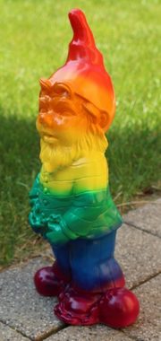 Otto Müller Gartenzwerg Gartenzwerg Gartenfigur Deko Zwerg Sträfling Gefangener Regenbogen bemalt Pride LGBT H 36 cm