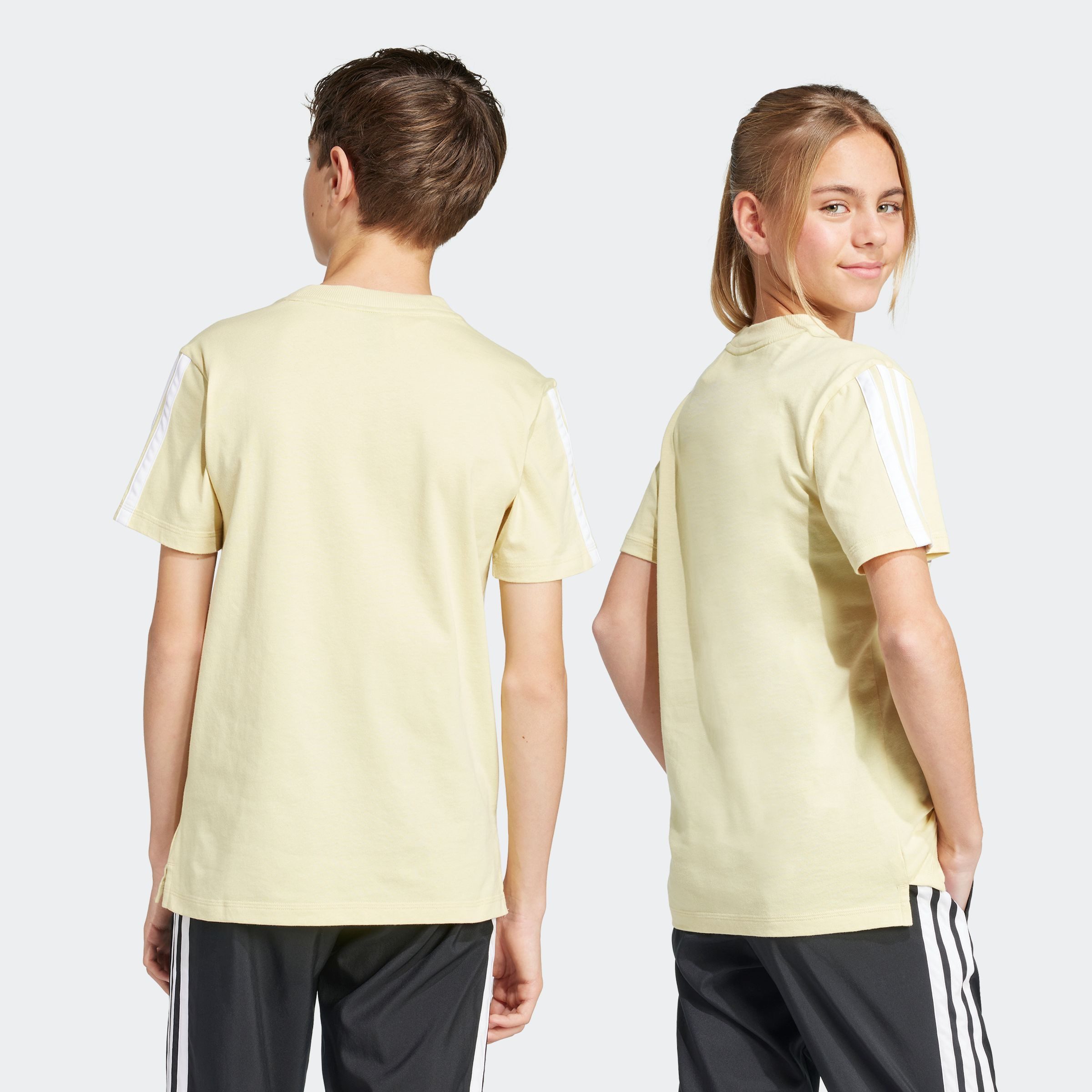 adidas Sportswear T-Shirt SEASONAL ESSENTIALS TIBERIO 3-STREIFEN KIDS für Kinder, mit Rundhalsausschnitt, Kurzarm, ohne Verschluss