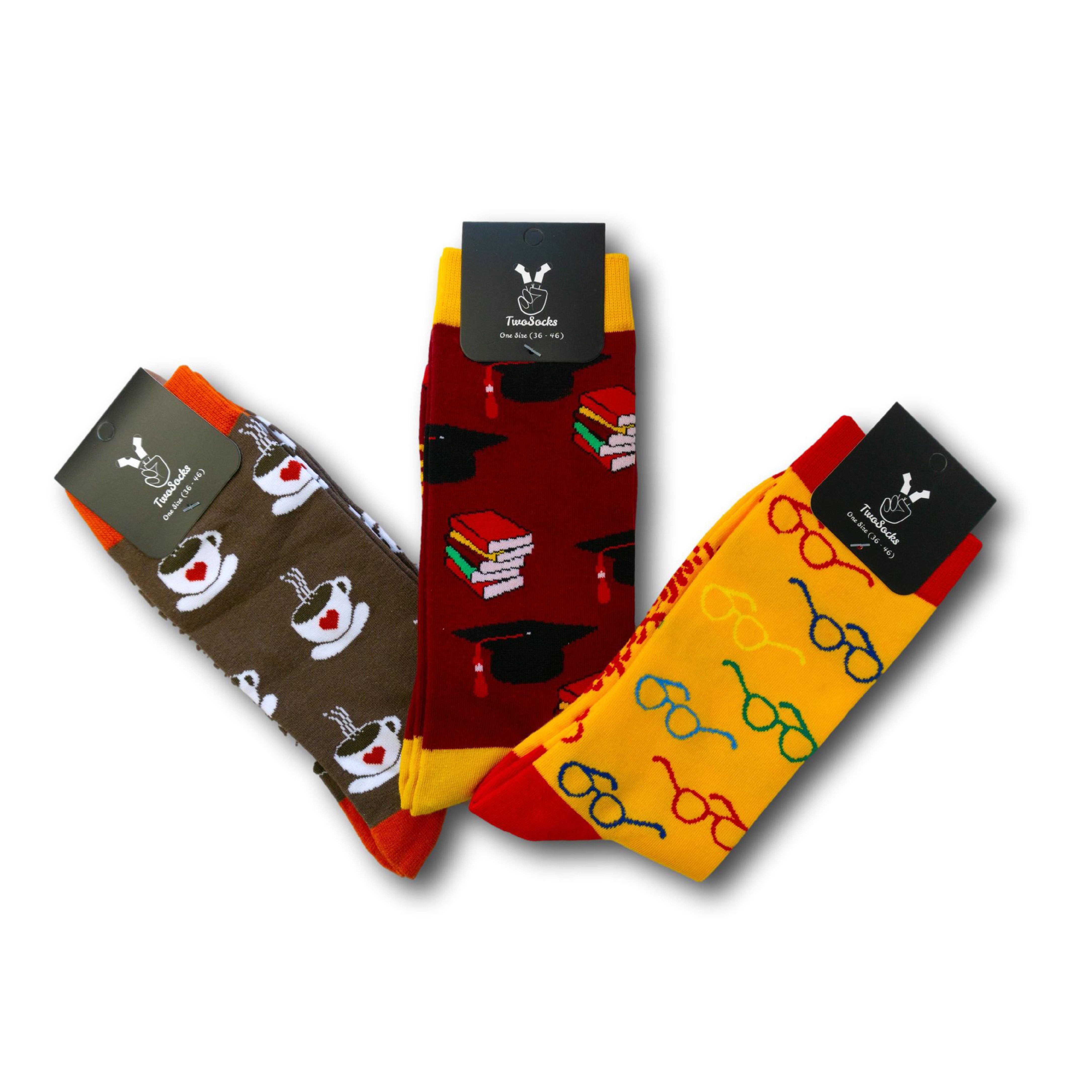 TwoSocks Freizeitsocken Lustige Socken mit Studenten, Brille, Kaffee Motiv, Einheitsgröße (Set, 3 Paar) 3er Pack