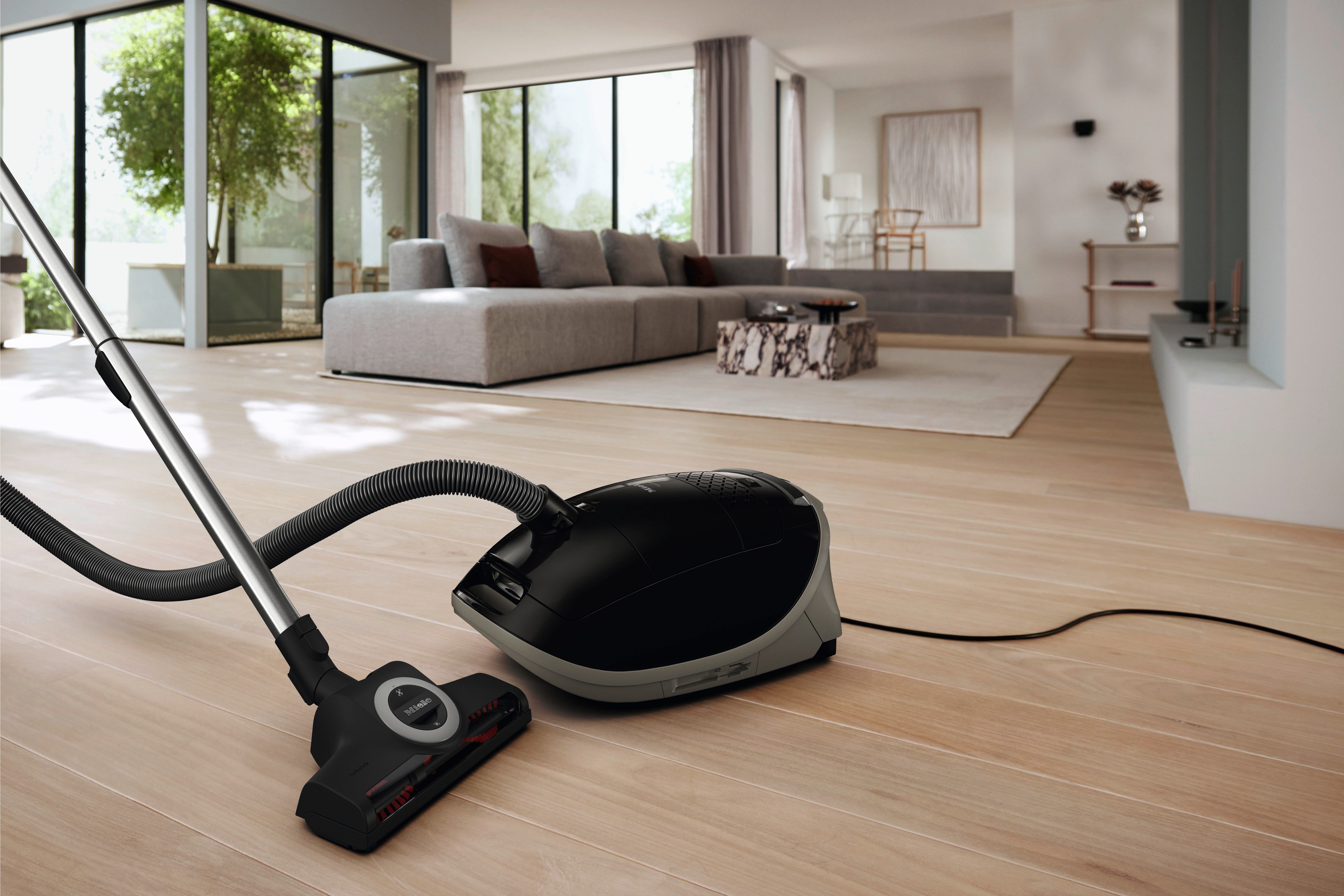 Miele Bodenstaubsauger Guard M1 Cat & Dog mit ComfortFit, Nachfolger Complete C3 Cat&Dog, 890 W, mit Beutel, Aufsatz zur Tierhaarentfernung, ideal für Haustierb – Bild 3 von 5