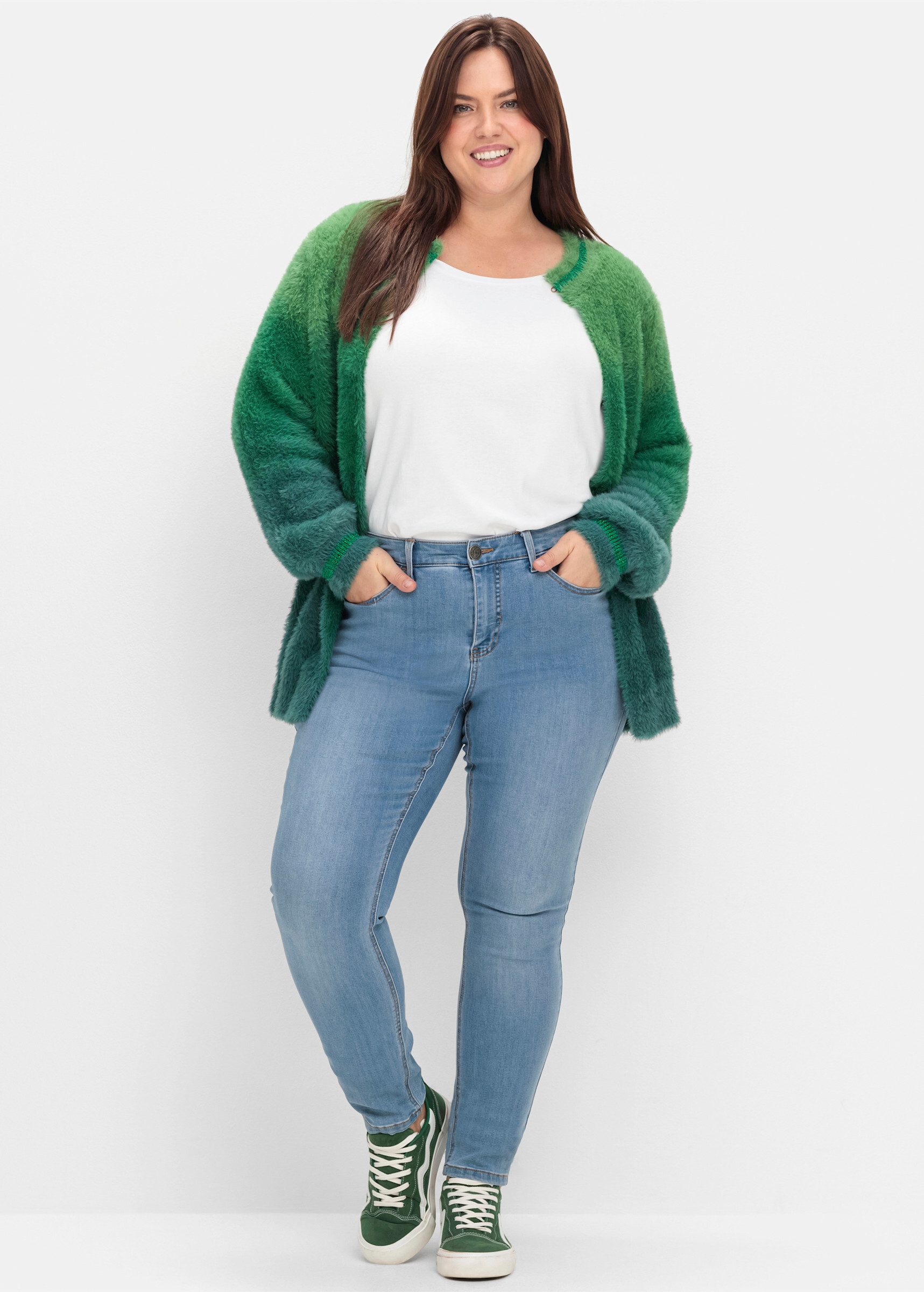 sheego by Joe Browns Strickjacke Strickjacke . im Farbverlauf, aus Flausch- günstig online kaufen