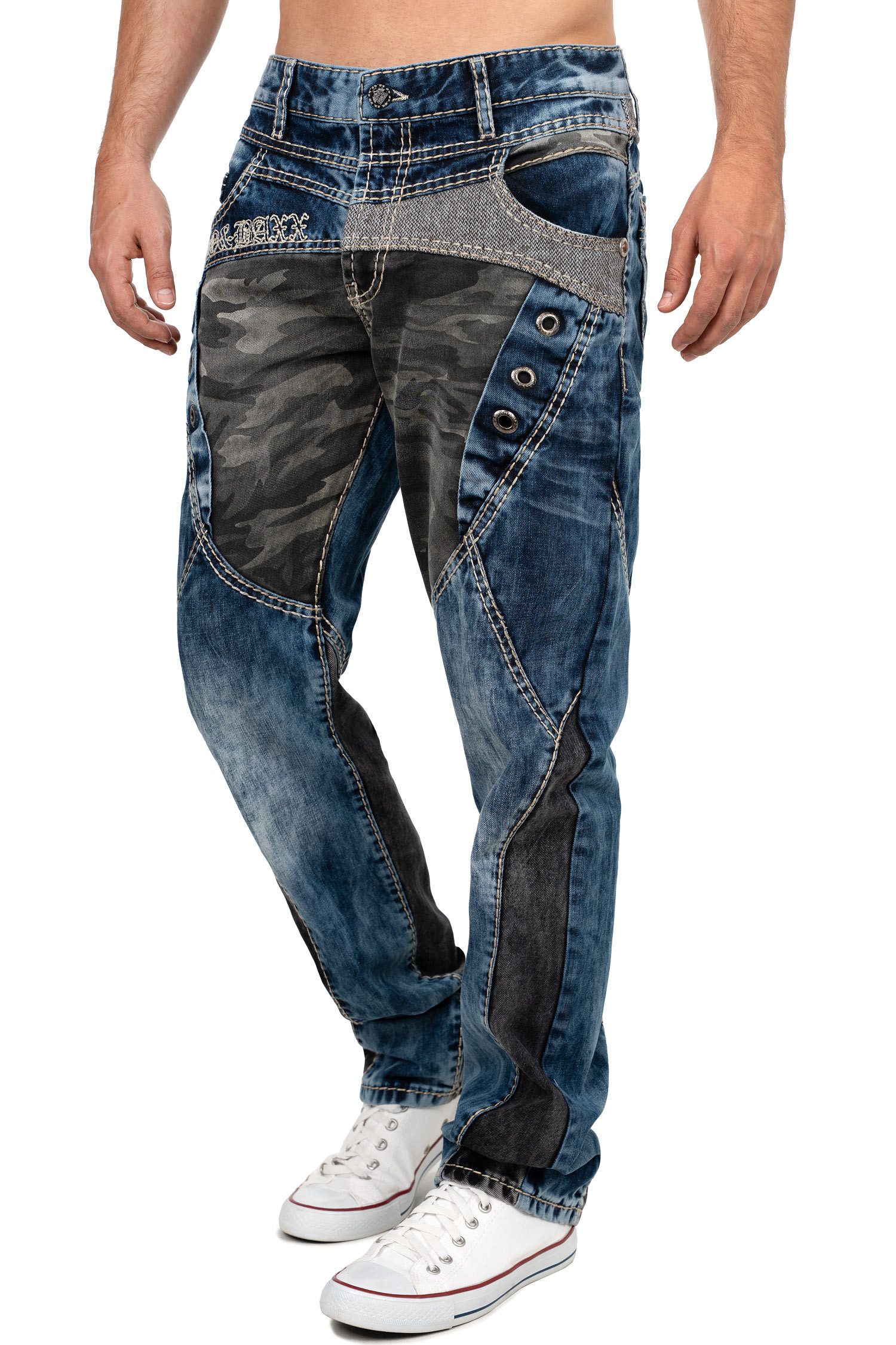 Cipo & Baxx Regular-fit-Jeans Herren Regular Fit Hose Stonewashed BA-CD894 (1-tlg) Hochwertige Bestickung