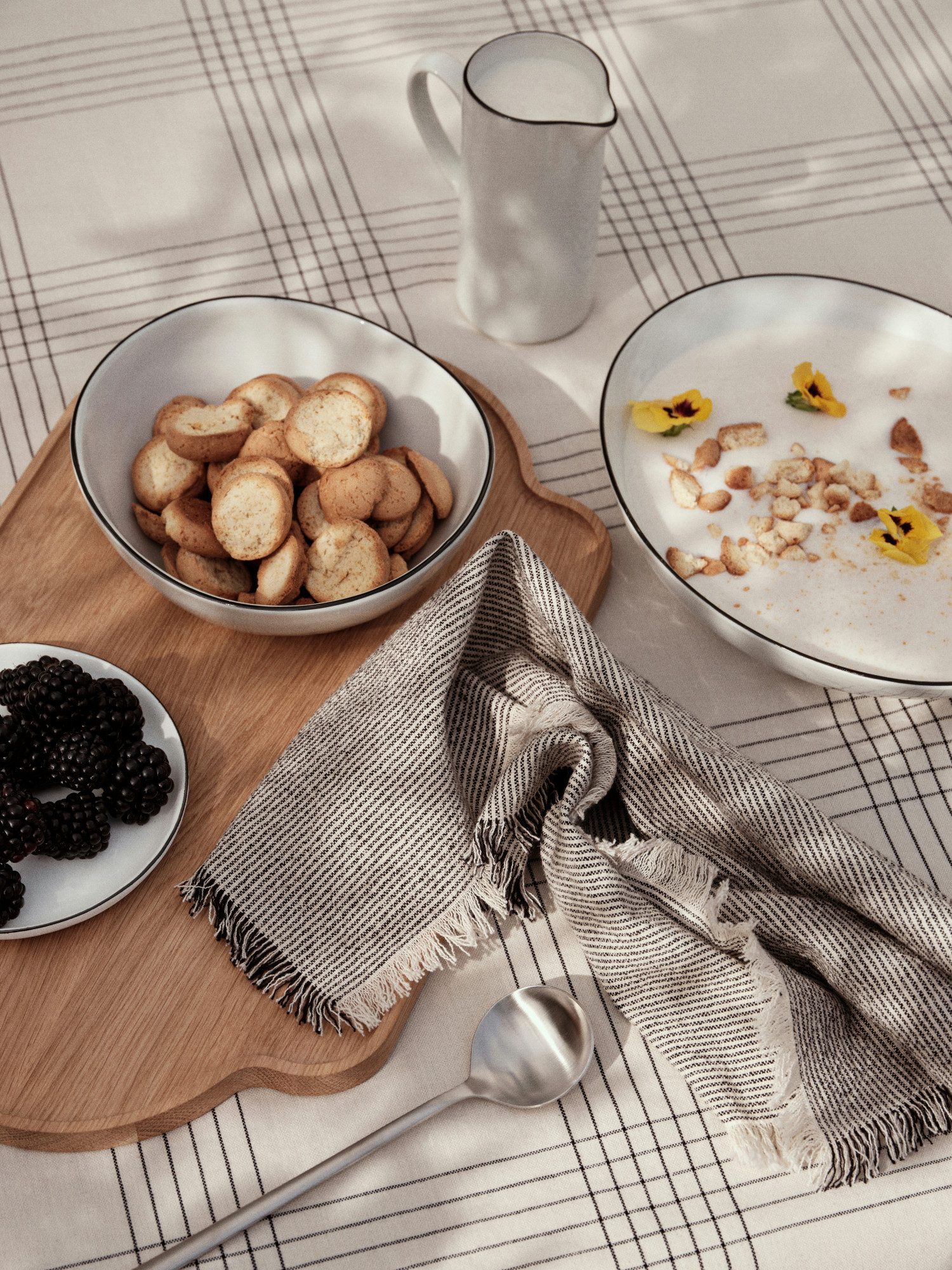 Broste Copenhagen Schale Broste Copenhagen Salt Schüssel Glasiertes Porzellan, Glasiertes Porzellan