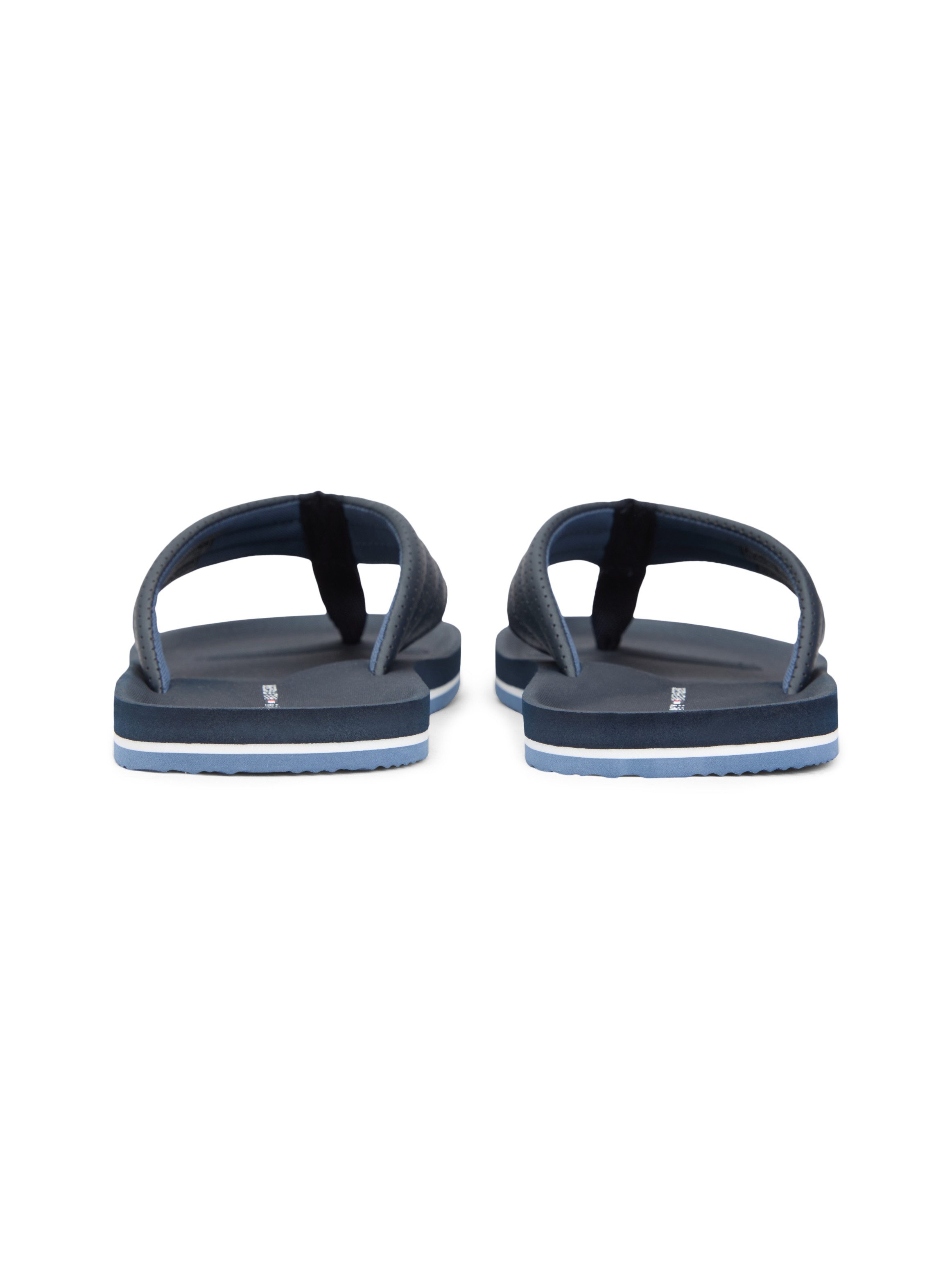 Tommy Hilfiger COMFORT PADDED PERF BEACH SANDAL Zehentrenner Sommerschuh, Strandschuh mit modischer Ziersteppung