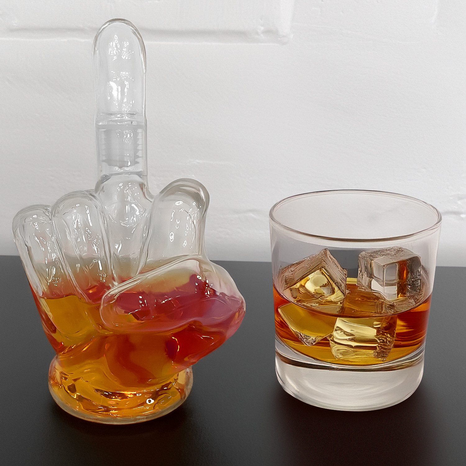 Mad Monkey Dekanter Mad Monkey - Up Yours Decanter