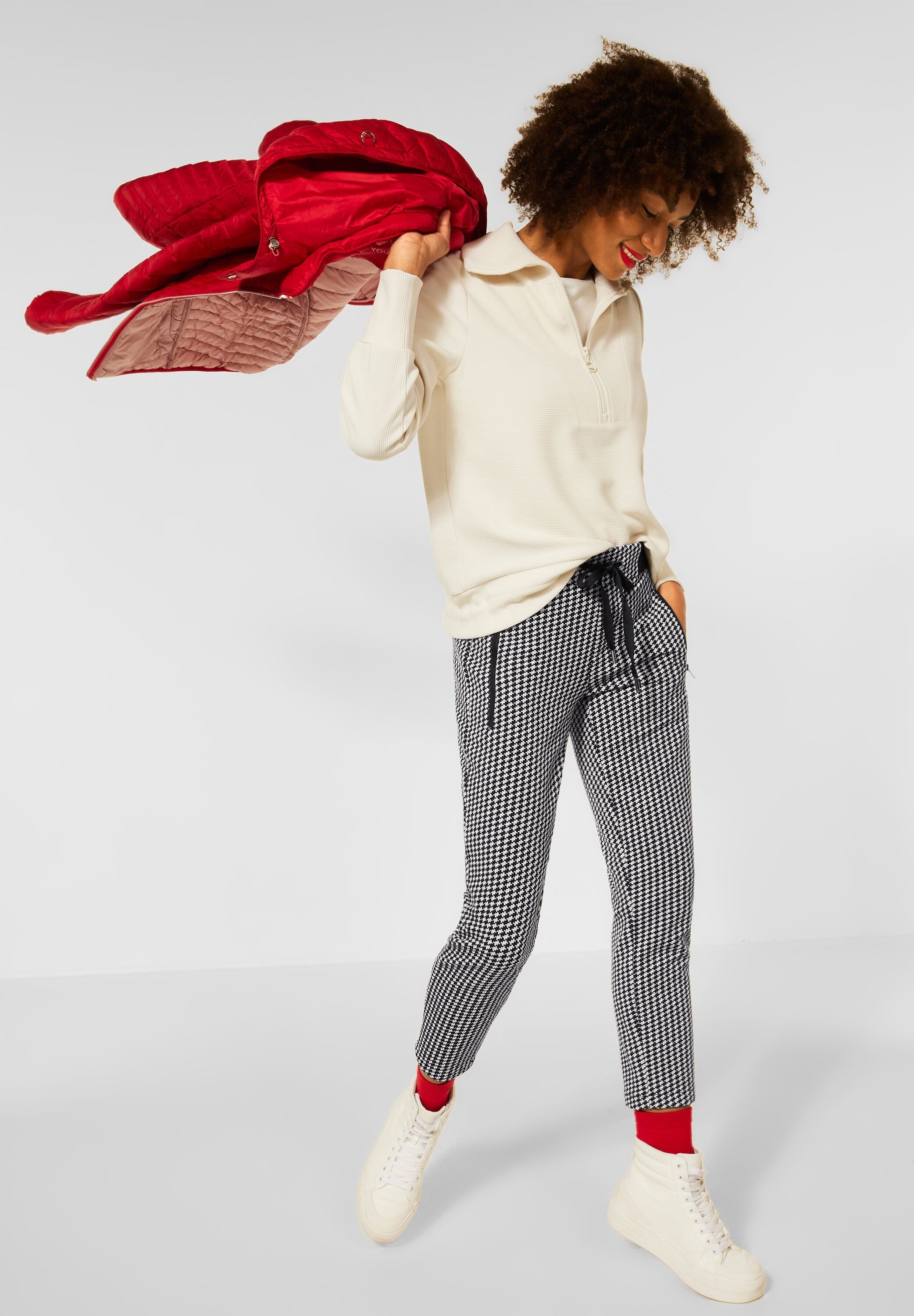 STREET ONE Leggings Loose Fit Hose mit Struktur