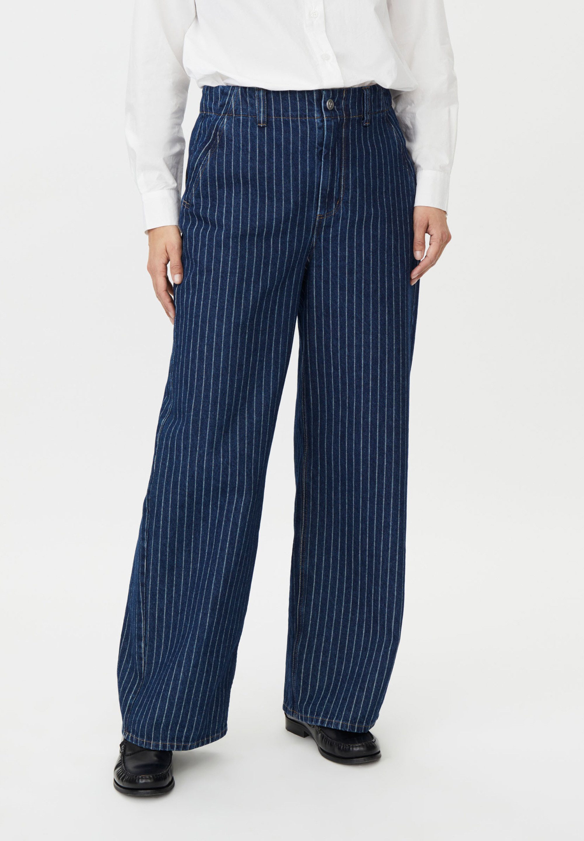 Masai Loose-fit-Jeans MaPoelisse Nadelstreifen, Gesäßtaschen