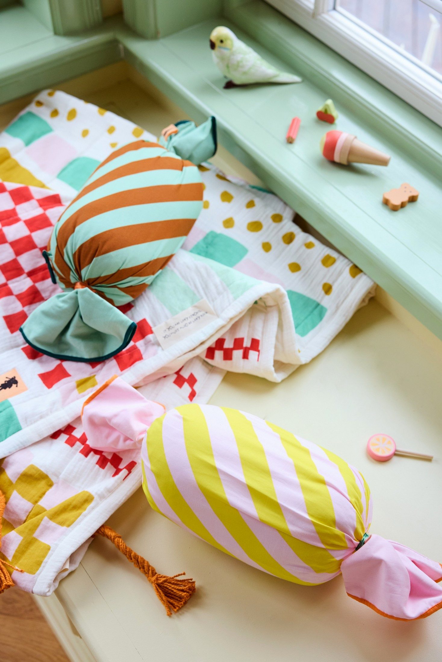 Kids Concept Dekokissen Kids Concept – Bonbon-Kissen rosa Pippi Langstrumpf günstig online kaufen