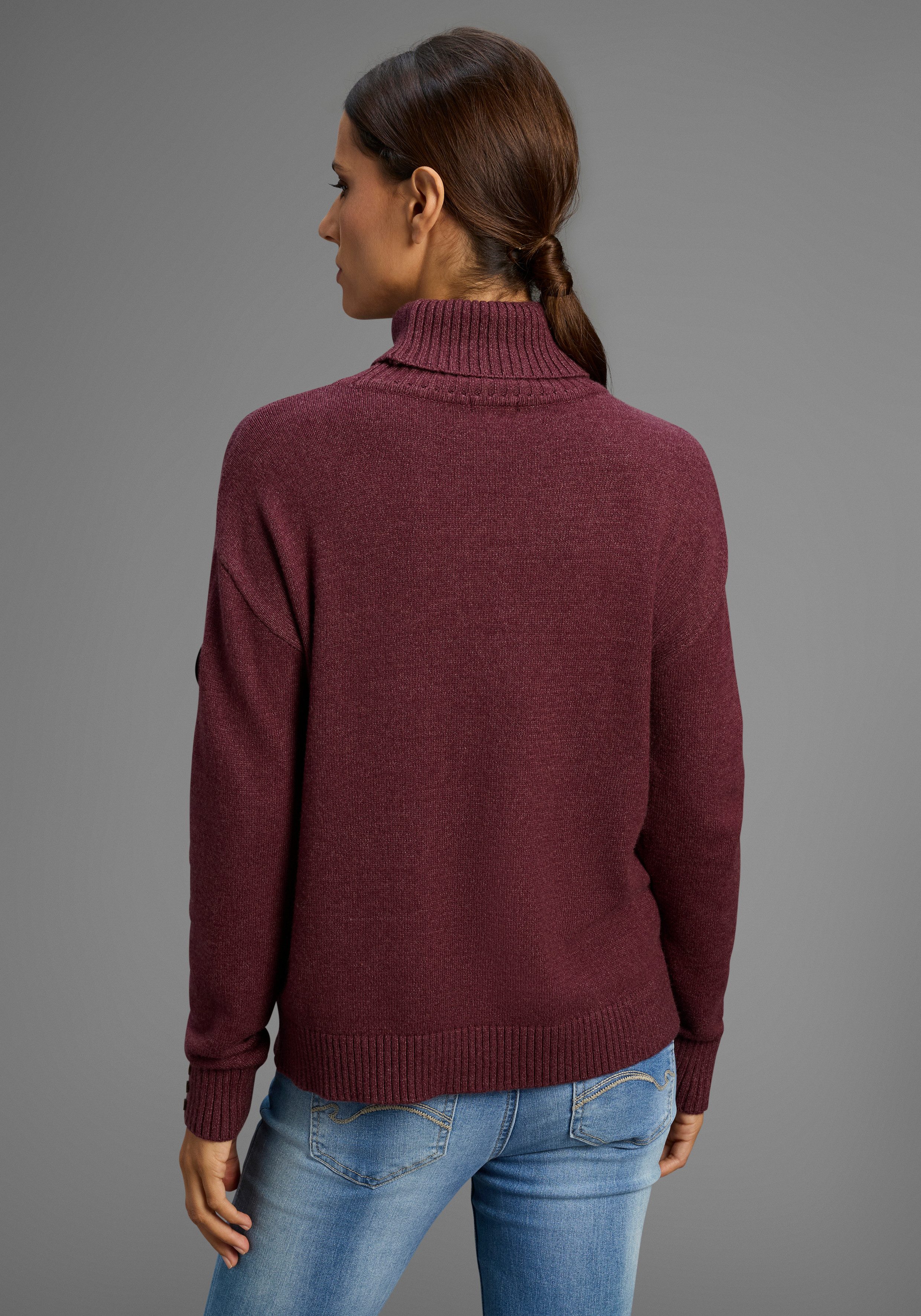 KangaROOS Rollkragenpullover mit Knopfdetail am Saum günstig online kaufen