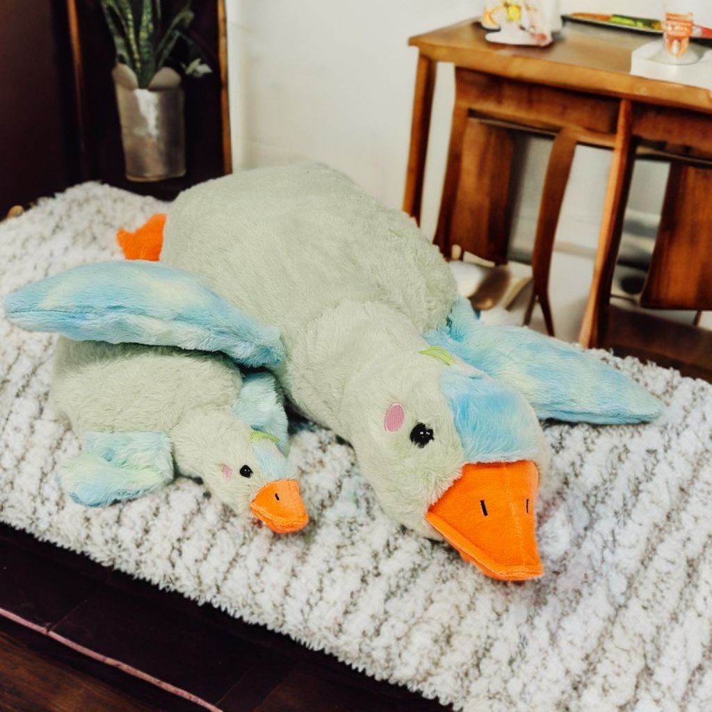 soma Kuscheltier Ente Kuscheltier Plüsch 42cm Plüsch Kuschelkissen Flugente Gans grün (Set, 1-St., Geschenk-Set), Reisekissen zum kuscheln Plüschtier Geschenk-Idee Kinder sale