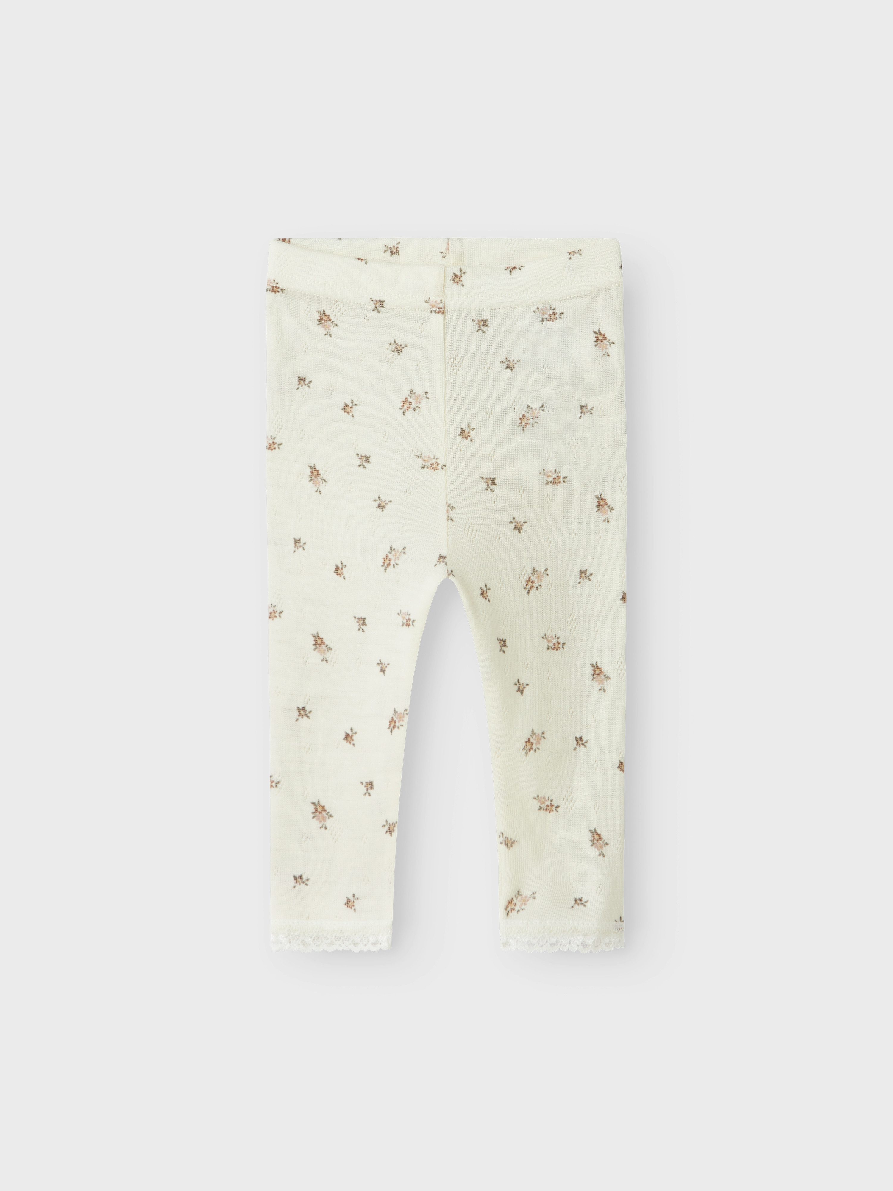 Snow White AOP:Small flowers