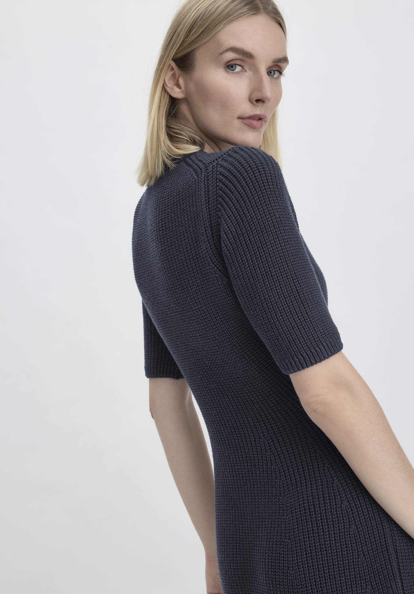 Hessnatur Strickkleid aus reiner Bio-Baumwolle (1-tlg)