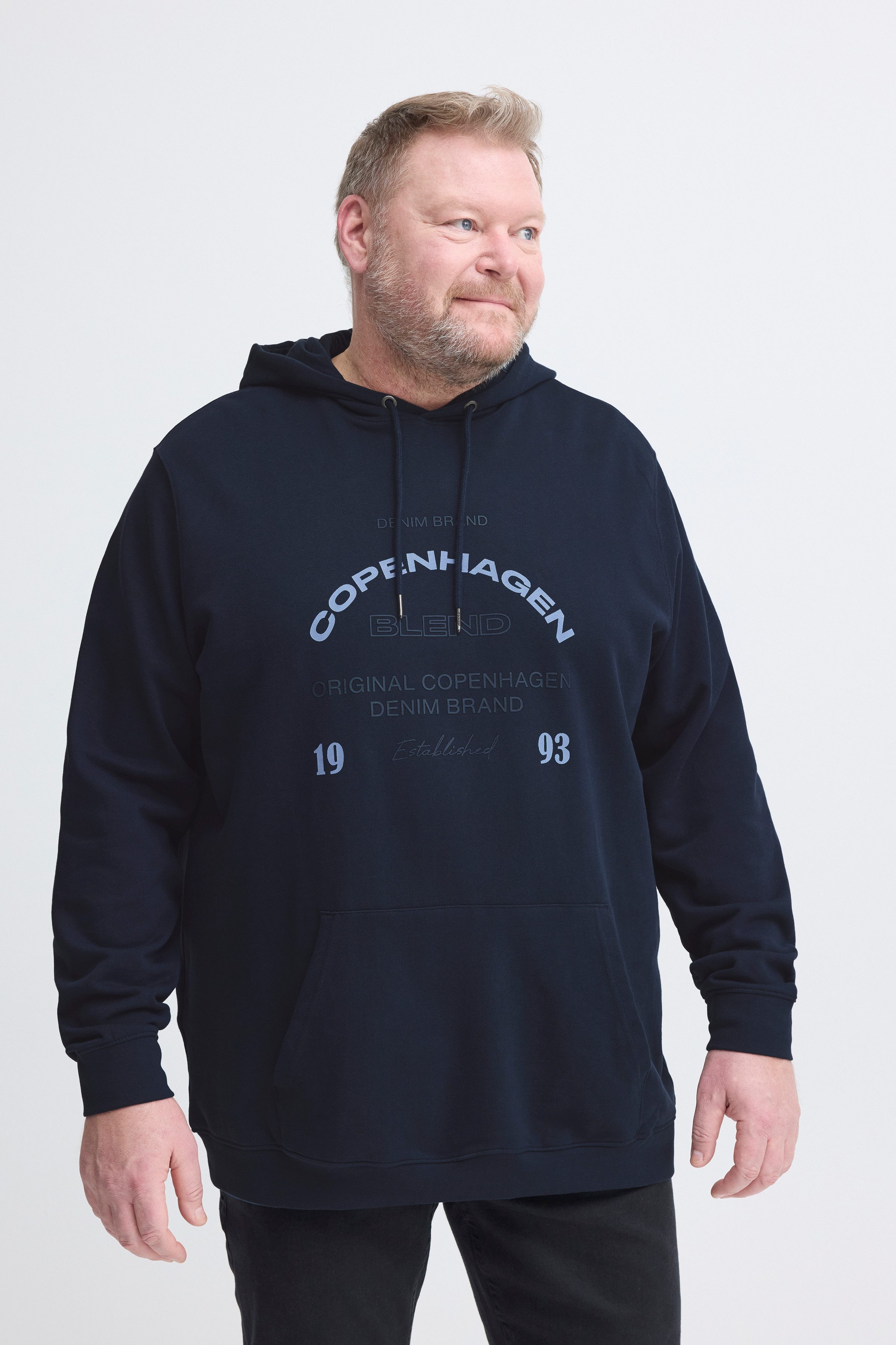 Blend Kapuzensweatshirt BHKAREL BB LOGO HOODED SWEAT in großen Größen