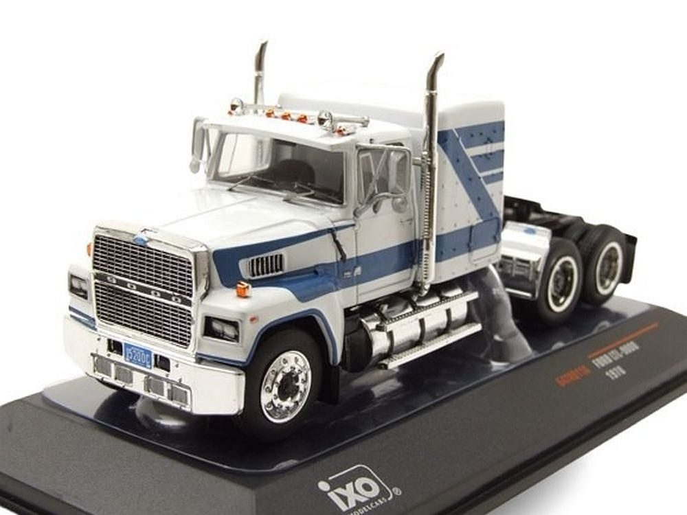 ixo Models Modellauto Ford LTL 9000 Zugmaschine weiß, Maßstab 1:64