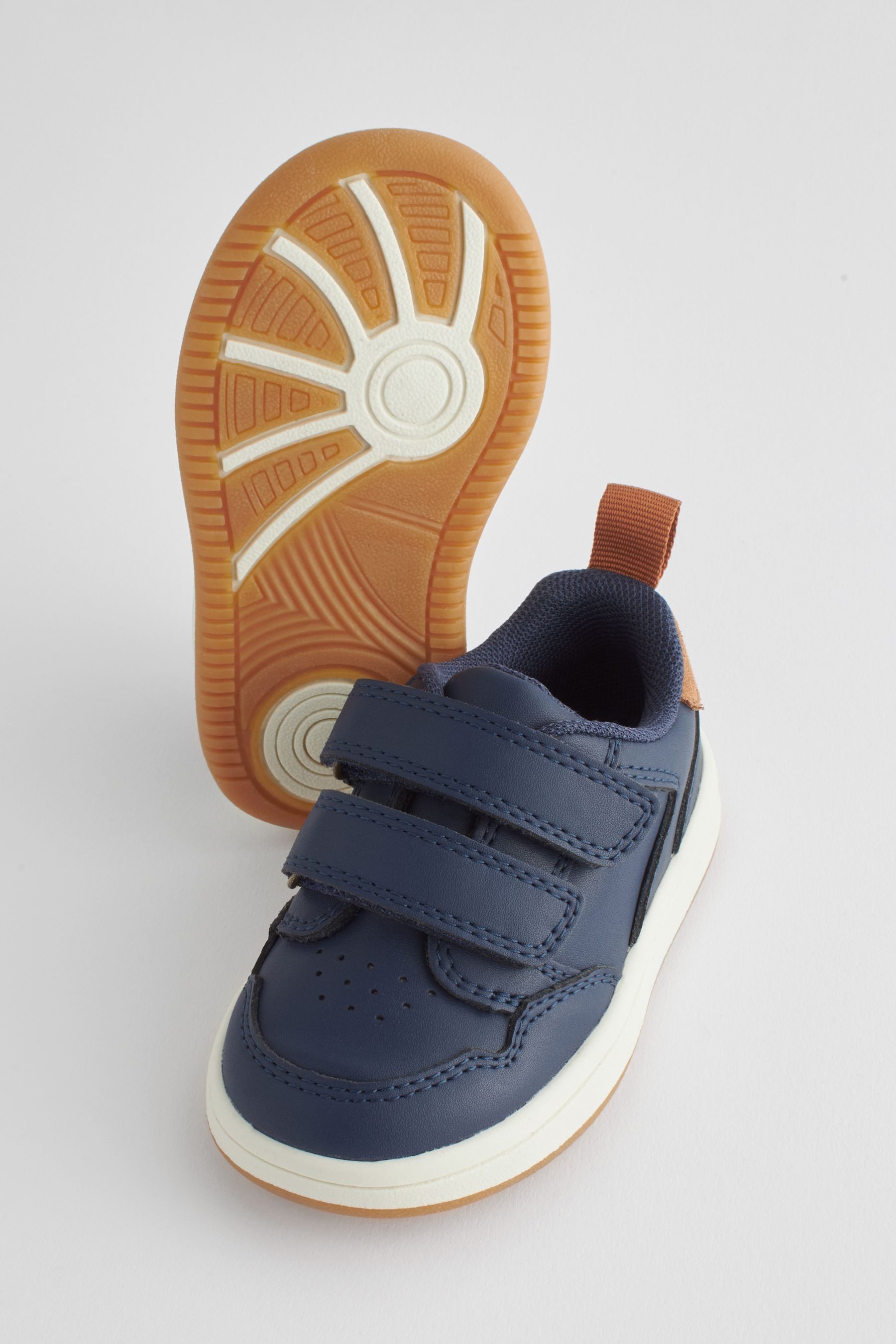 Next Baby Lederschuhe für Laufanfänger, weite Passform Lauflernschuh (1-tlg)