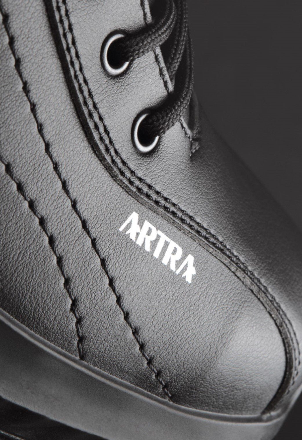 ARTRA FOOTWEAR Berufsschuhe ARAWA O2 schwarz OHNE Stahlkappe Berufsschuh Futter antibakteriell, Rutschhemmend, sehr leicht
