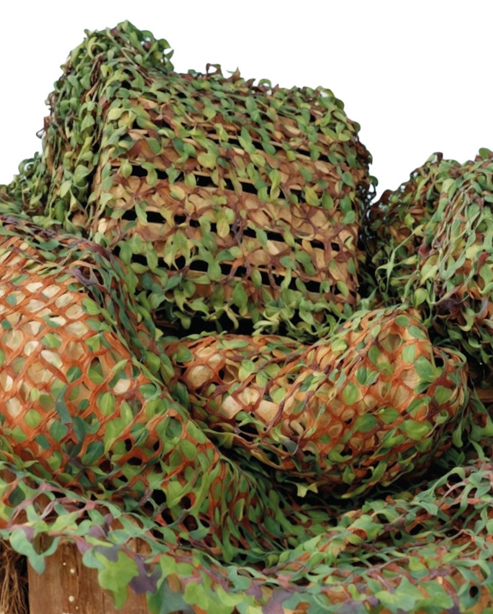 Horror-Shop Dekoobjekt Grünes Camouflage Tarnnetz als Dekoration 240x 200