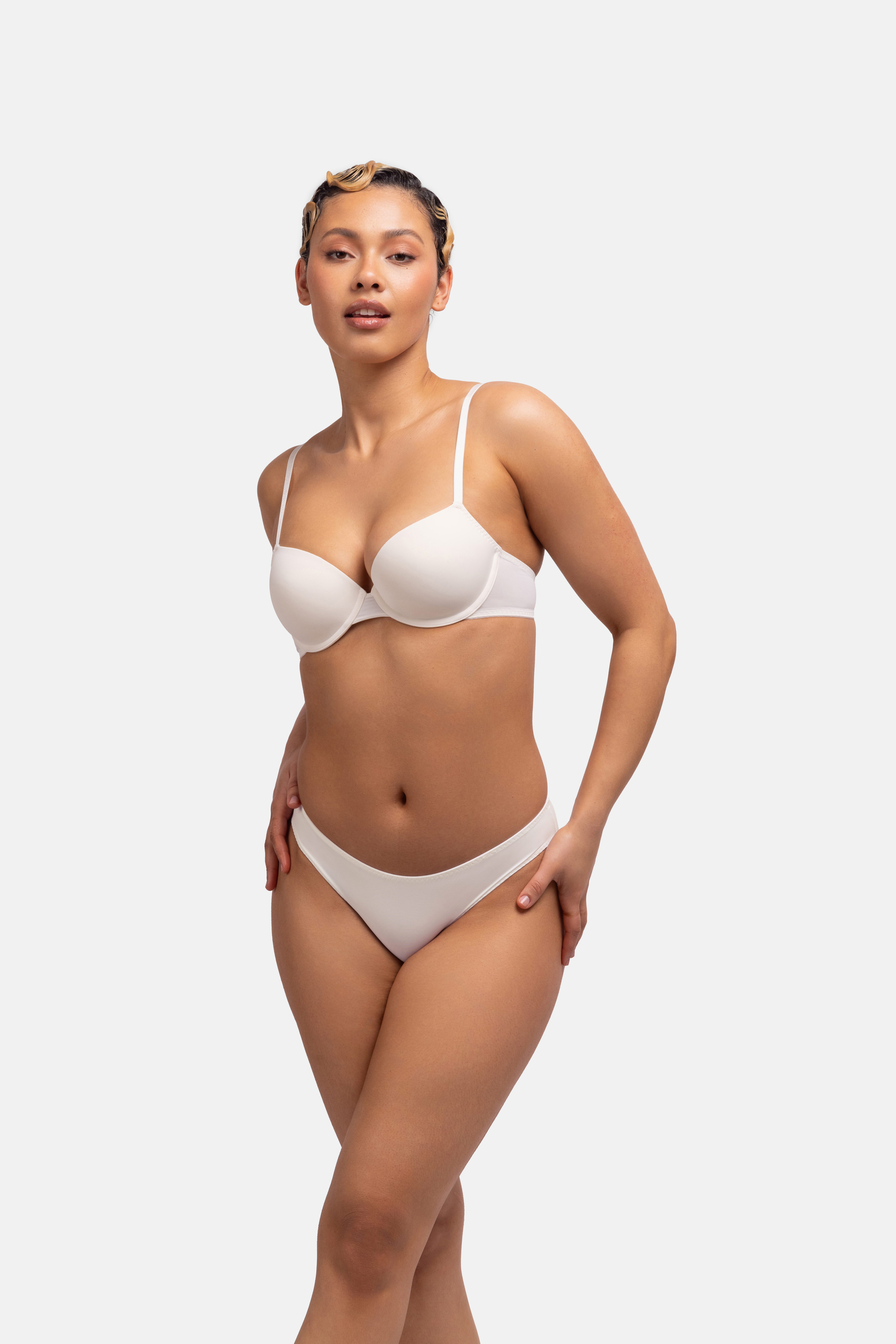 Dorina Bügel-BH Louise (2er Pack) weicher Stoff, verstellbare Träger, elastisch – Bild 4 von 5