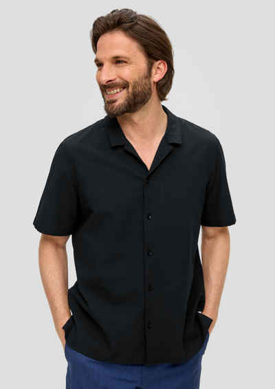 s.Oliver BLACK LABEL Kurzarmhemd Kurzarm-Hemd mit Seersucker-Struktur
