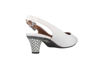 J.Reneé Mayetta White Pearl Pumps