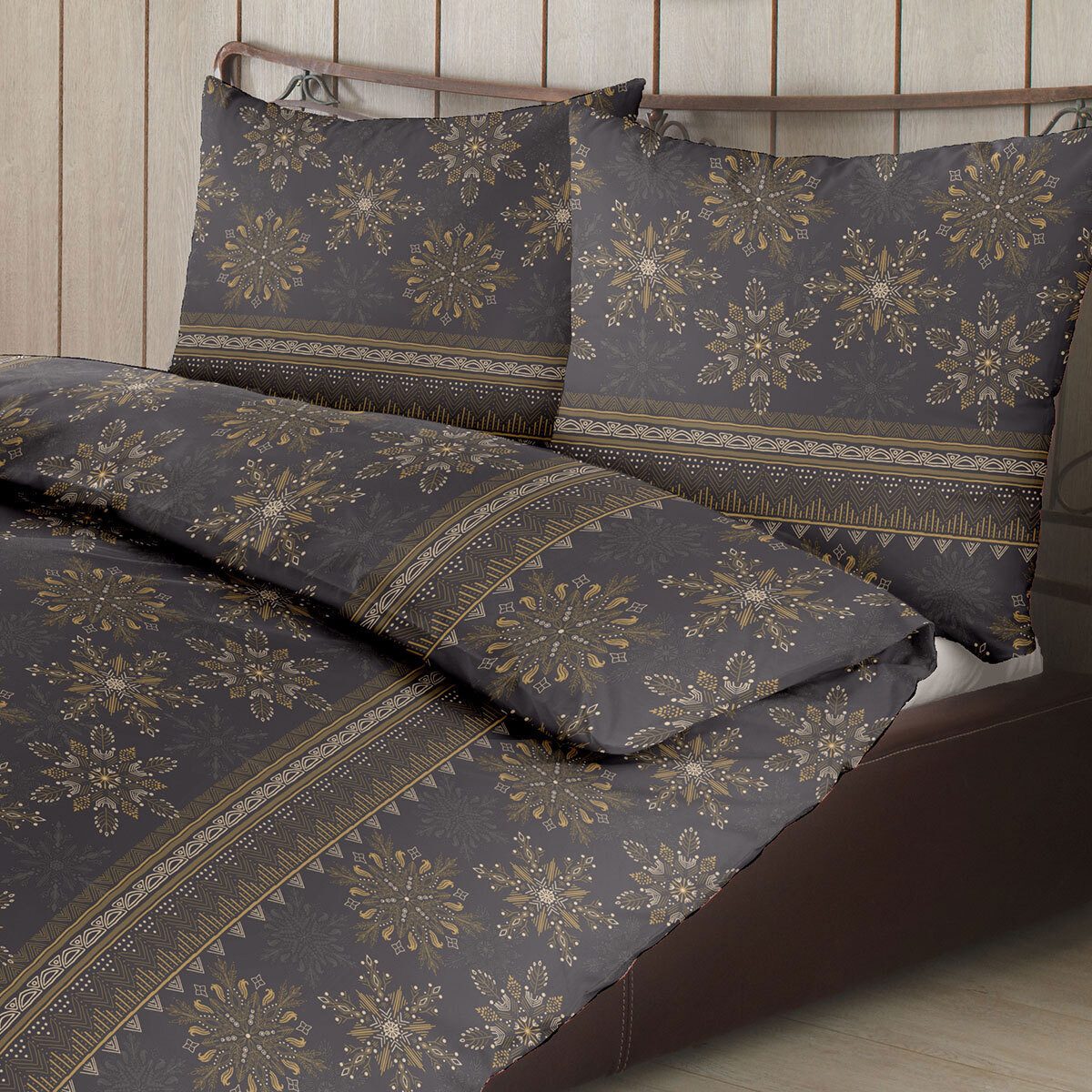 TRAUMSCHLAF Bettwäsche Sterne und Schneeflocken, Biber, günstig online kaufen