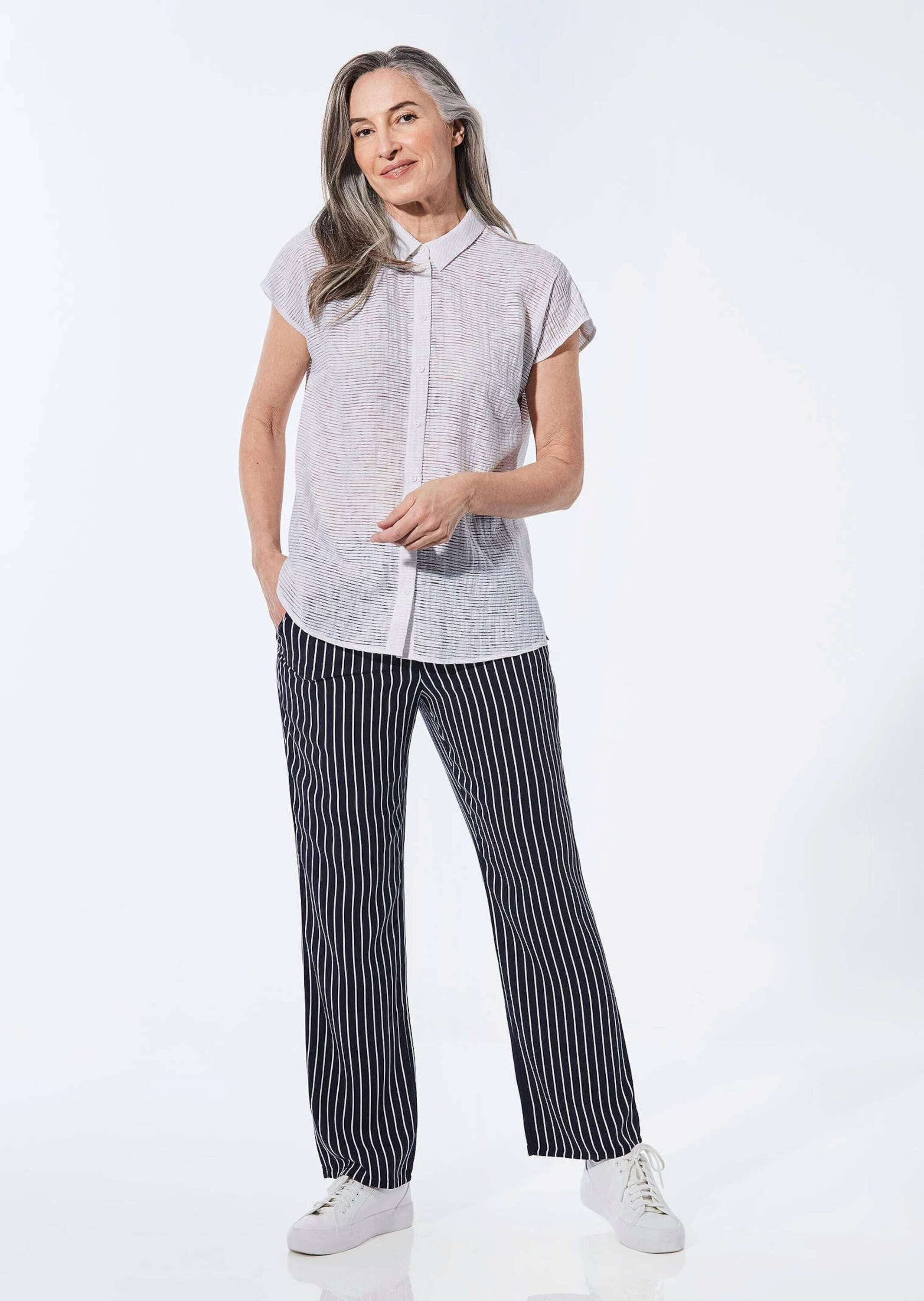 GOLDNER Hemdbluse Kurzgröße: Ausbrenner Bluse