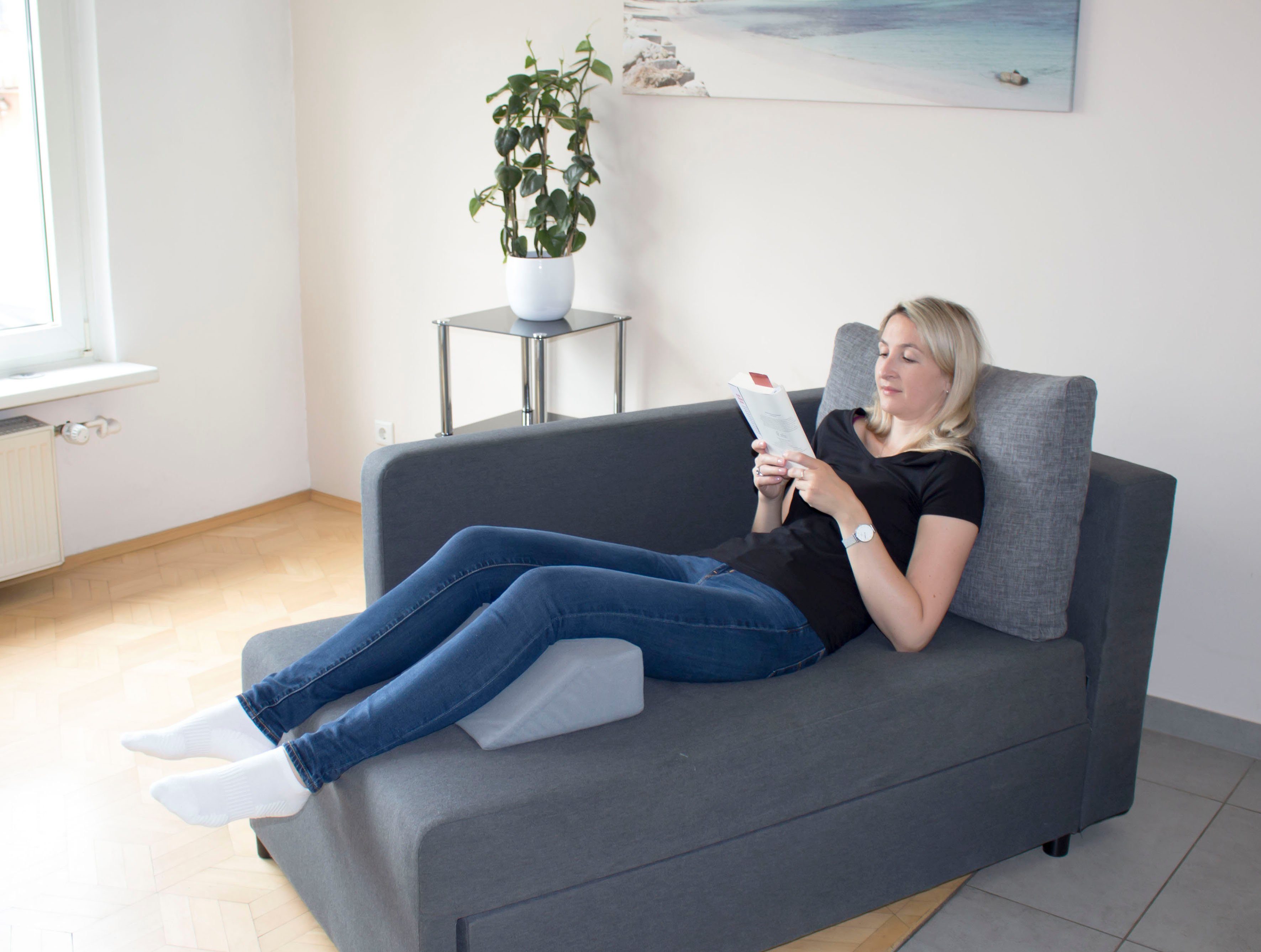 Hydas Sitzheizkissen mit zuschaltbarer Wärme und Massage, vielseitig einsetzbar, 3 Wärme und 3 Massage Stufen einstellbar, auch zur Fußmassage geeignet