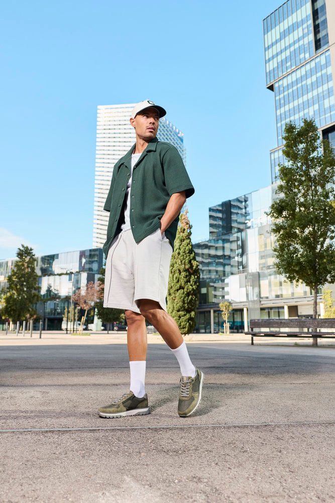 Rieker Sneaker Schnürschuh, Halbschuh, Freizeitsneaker mit Profilsohle