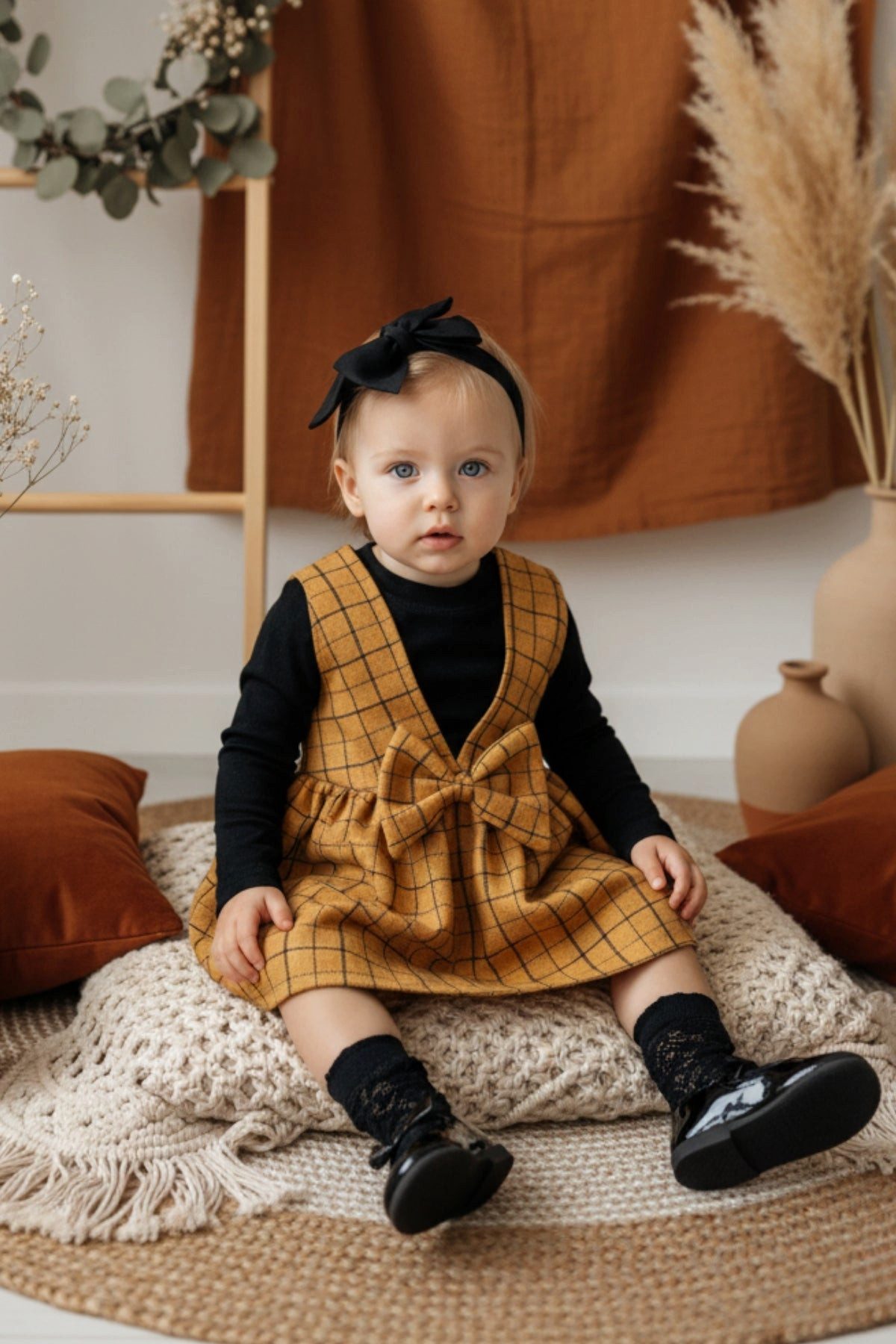 Parla Kids Kleid & Haarband Senfgelbes Kleid im Karomuster und Schleife mit passendem Haarband