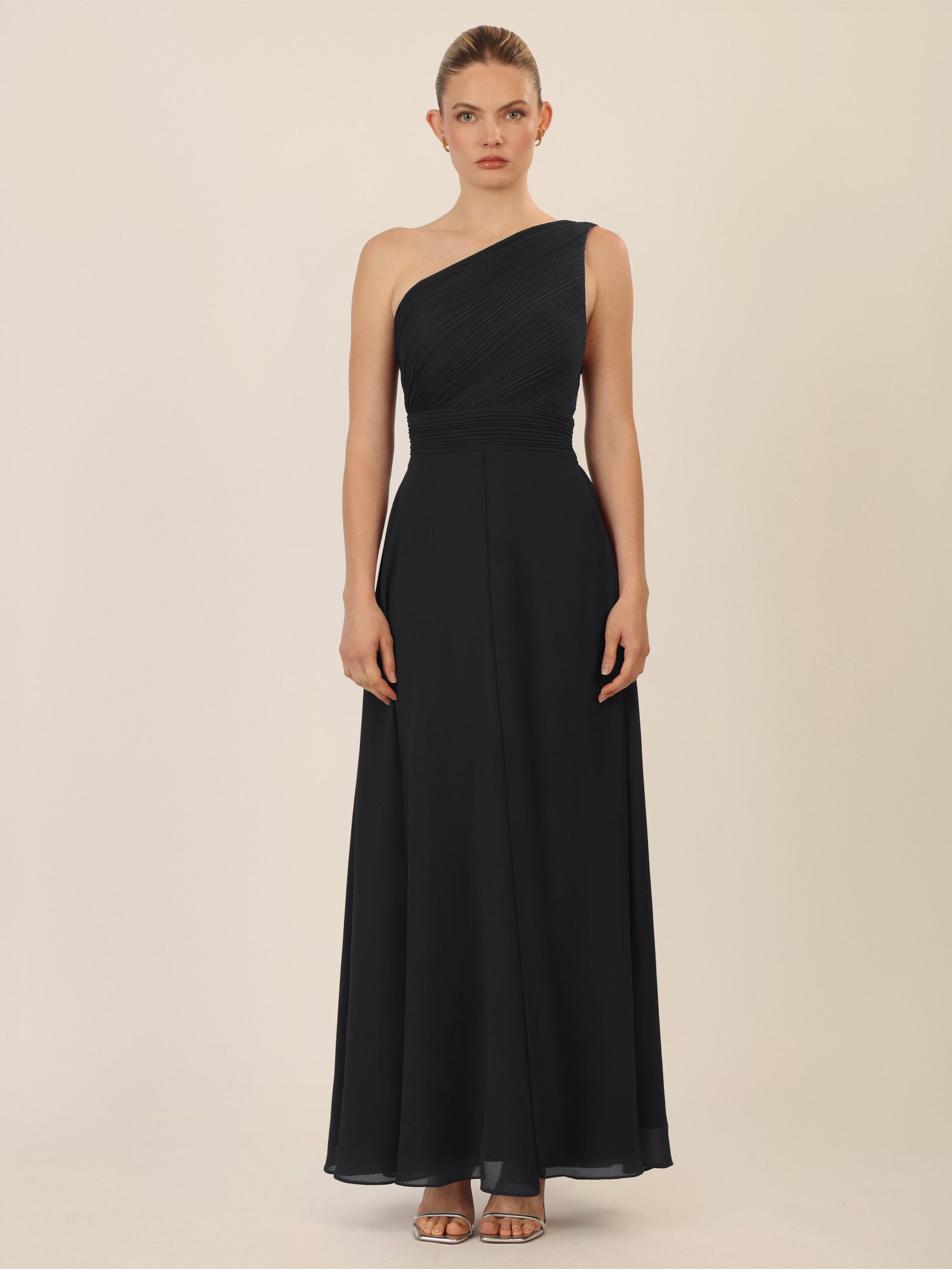 Apart Abendkleid mit Plisseedetail günstig online kaufen