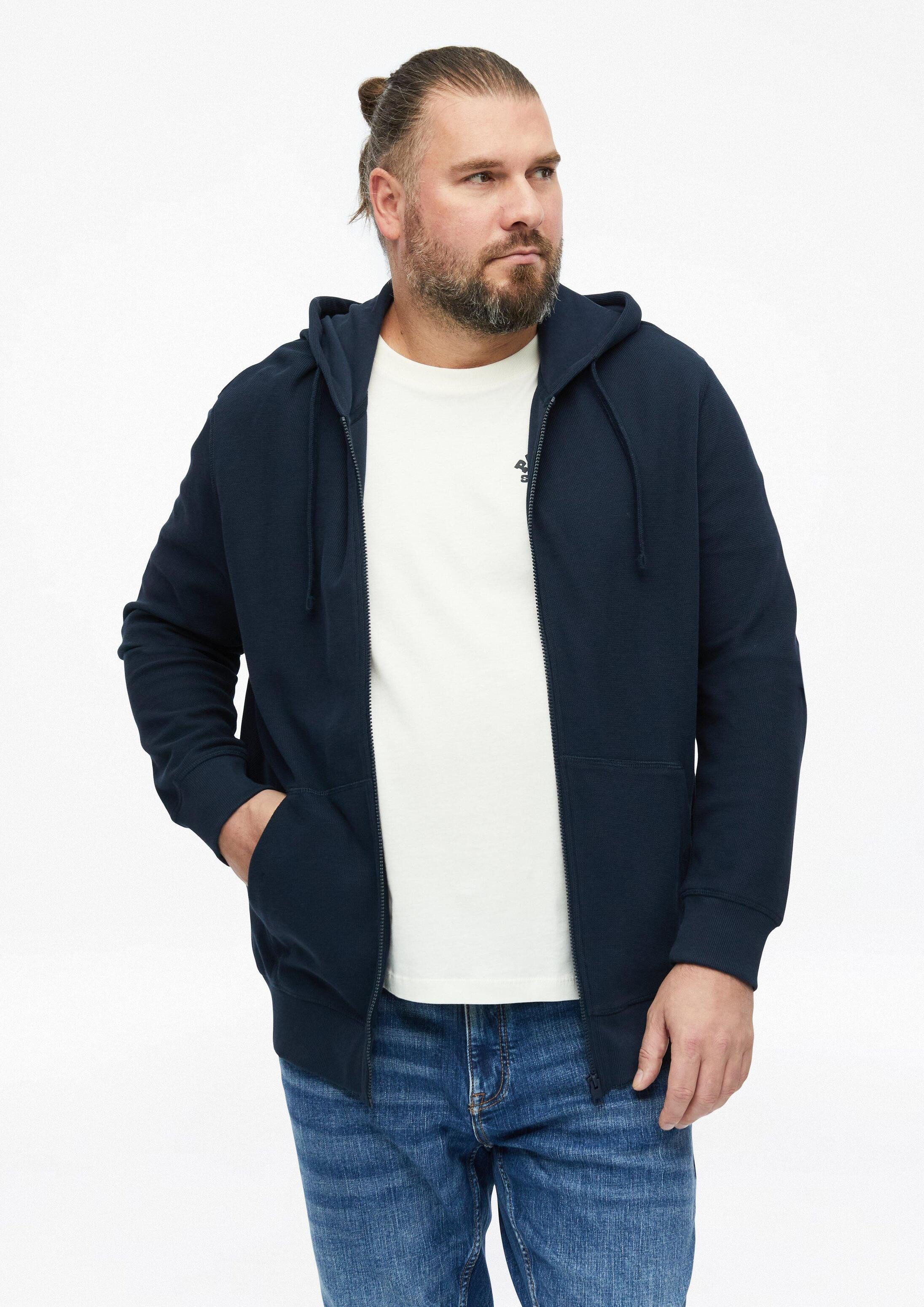 s.Oliver Sweatjacke Sweatshirt Jacke Strukturierte Hoodie-Jacke aus 100% Baumwolle