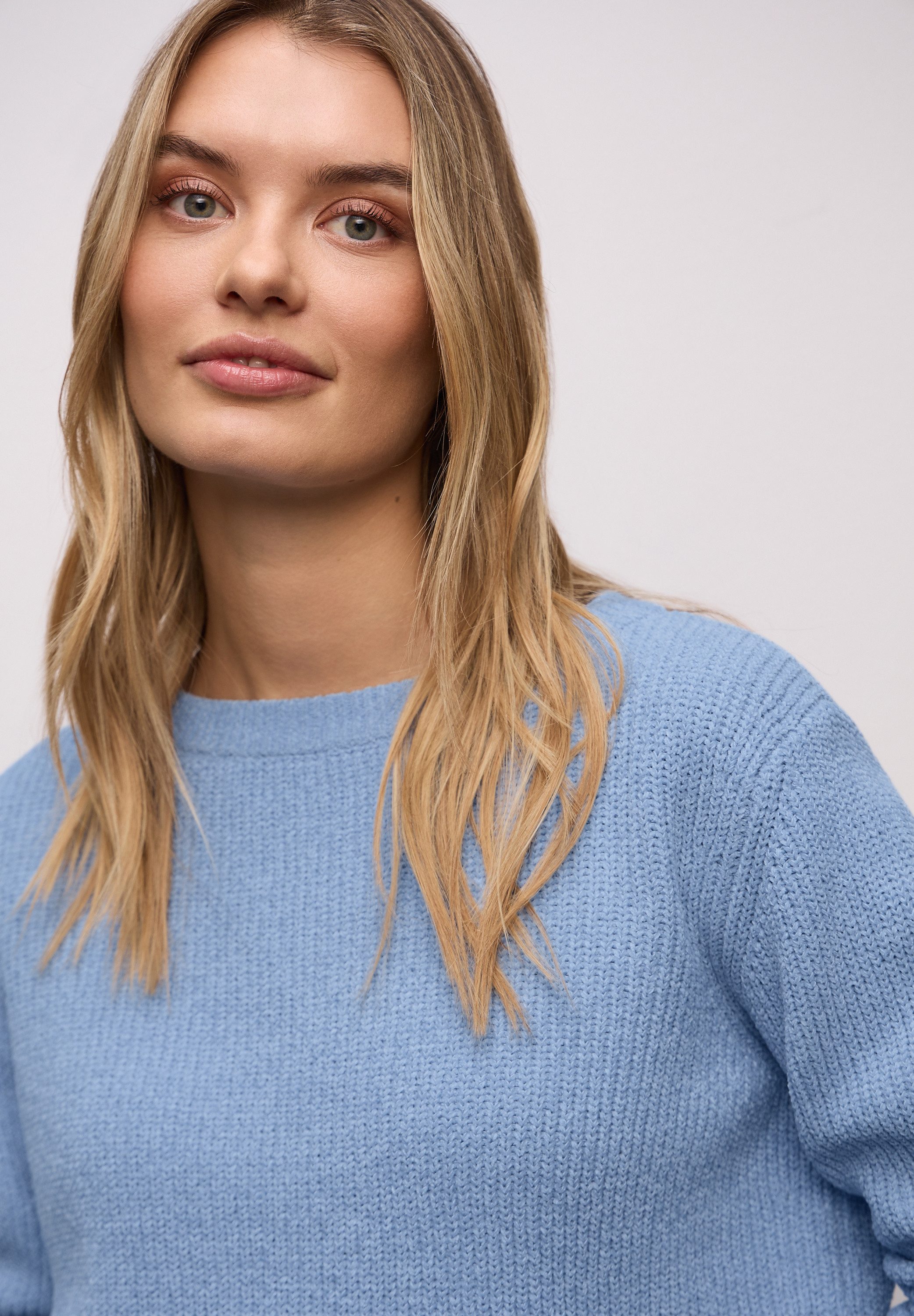 STREET ONE Strickpullover Chenille Pullover mit U-Boot-Auschnitt
