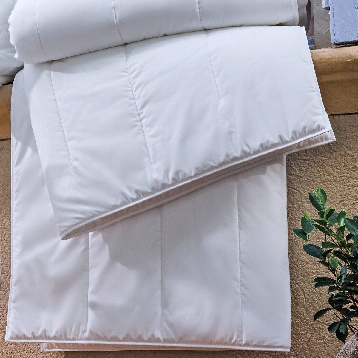 Centa-Star Kunstfaserbettdecke Sport line Solo Bett Ganzjahresdecke Steppdecke 2. Wahl, Füllung: 100% Polyester, Bezug: 100% Baumwolle, Bettdecke Hergestellt in Deutschland