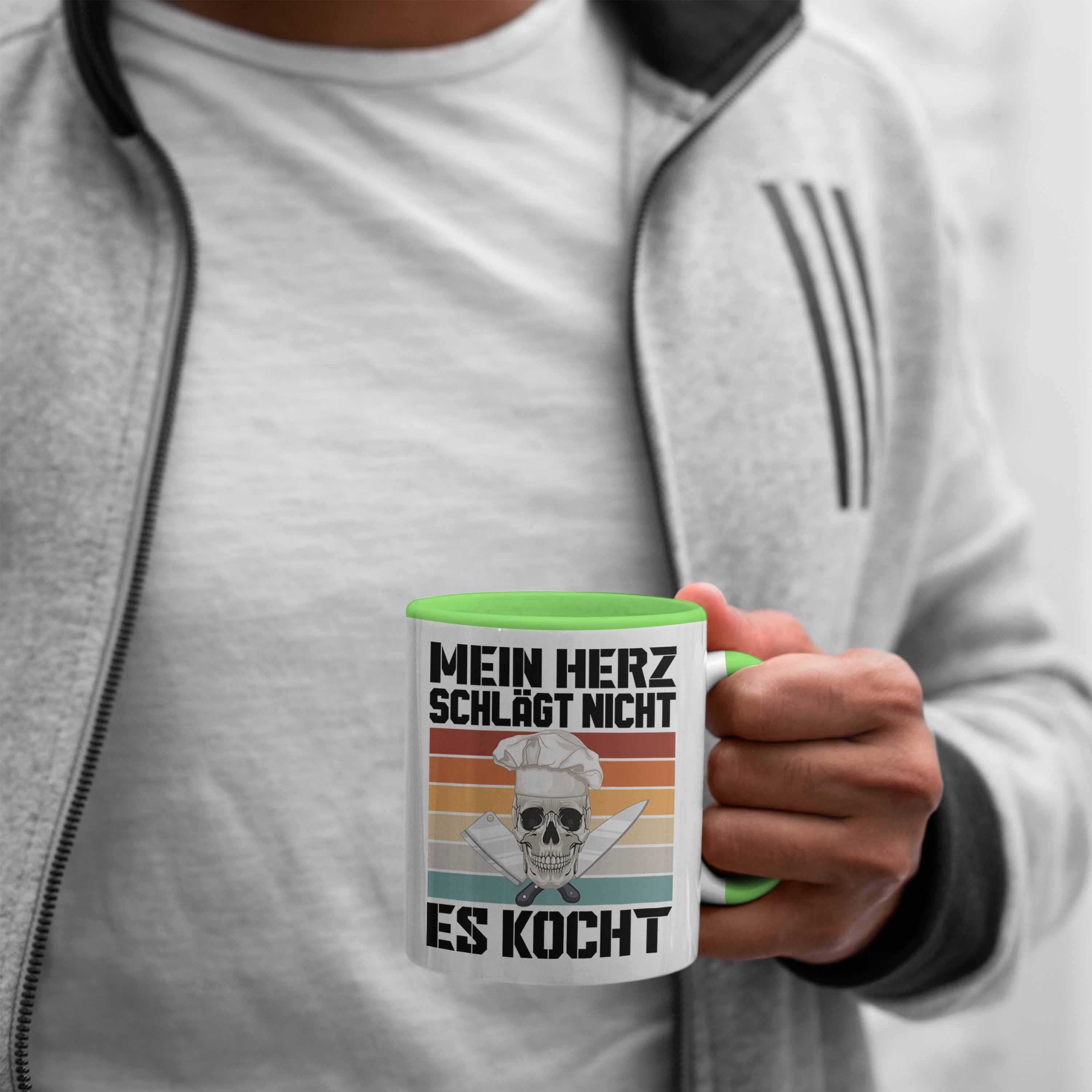 Trendation Geschenkidee Trendation für Köchin Tasse Geschenke Grün Männer Koch Koch - Tasse Lustig Geschenk