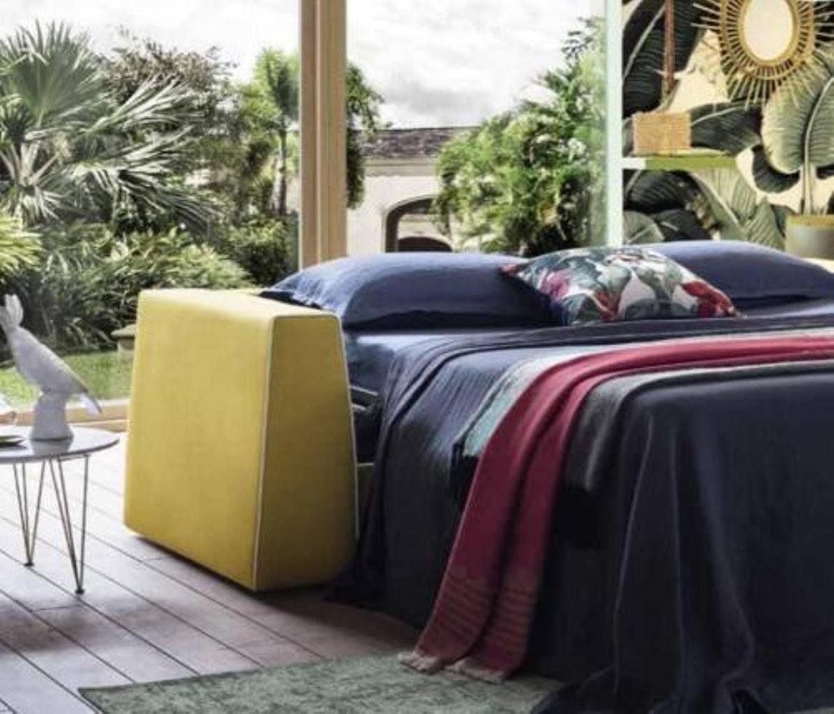Europe Sofa Design Made Wohnzimmer Gelb Sitzer Alfitalia Stoff 3 3-Sitzer Couch, in JVmoebel